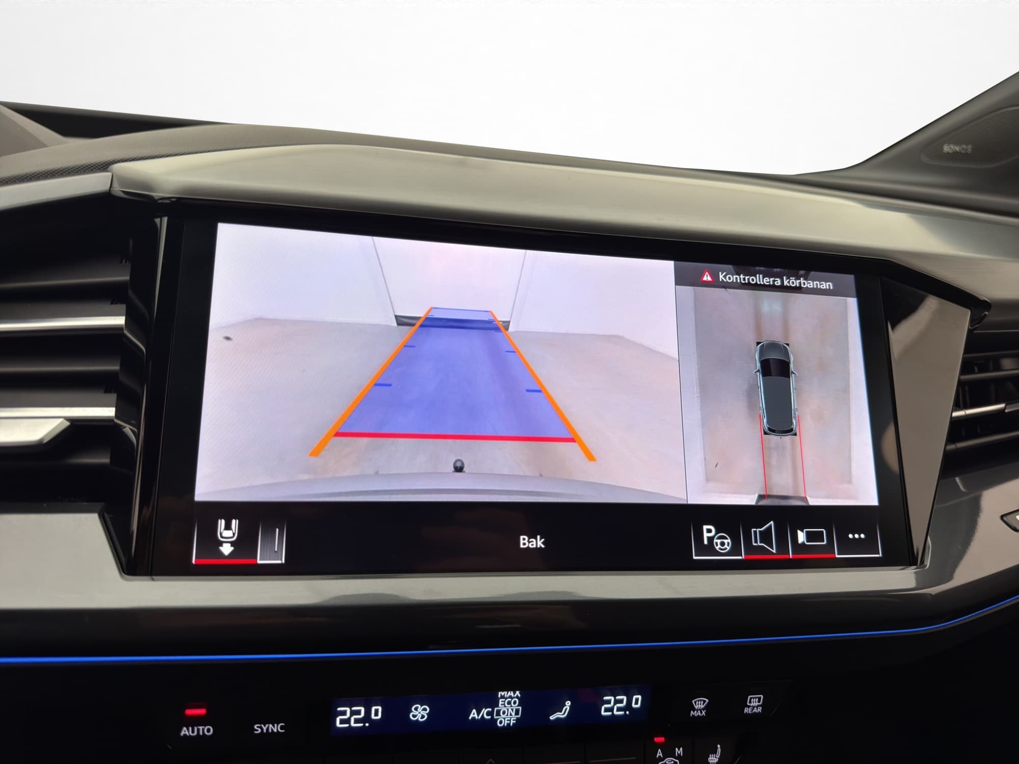 Audi Q4 E-Tron 45 Q S Line 360° SONOS S-Stolar Cockpit Drag