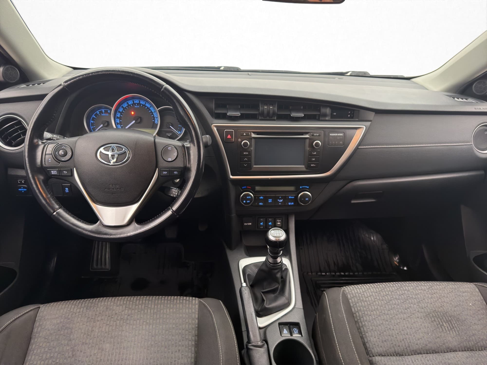 Toyota Auris 124hk Touring Edition Feel Kamera Navi