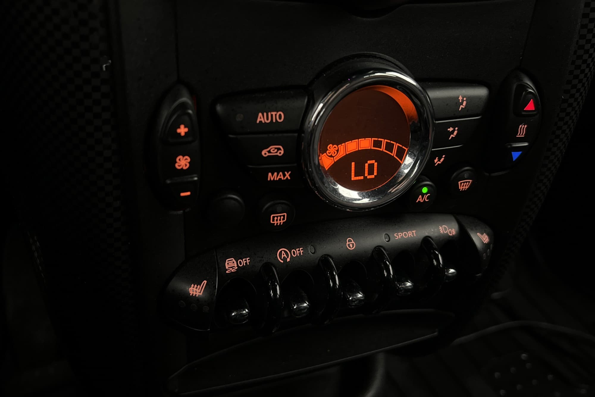 MINI Countryman D ALL4 112hk Chili II M-Värmare Farthållare