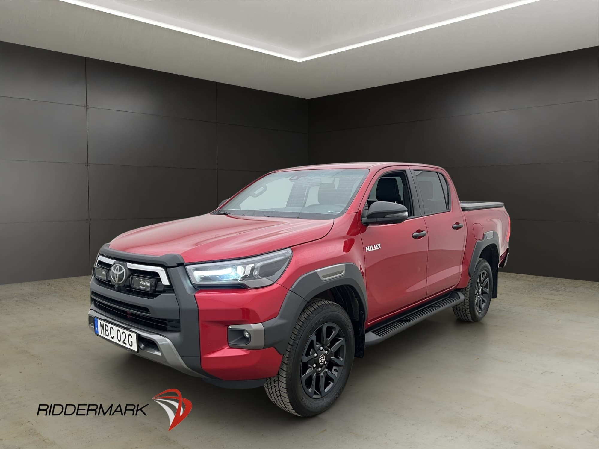 Toyota Hilux Invincible 2.8 4WD Drag JBL Diff 1526Mil MOMS