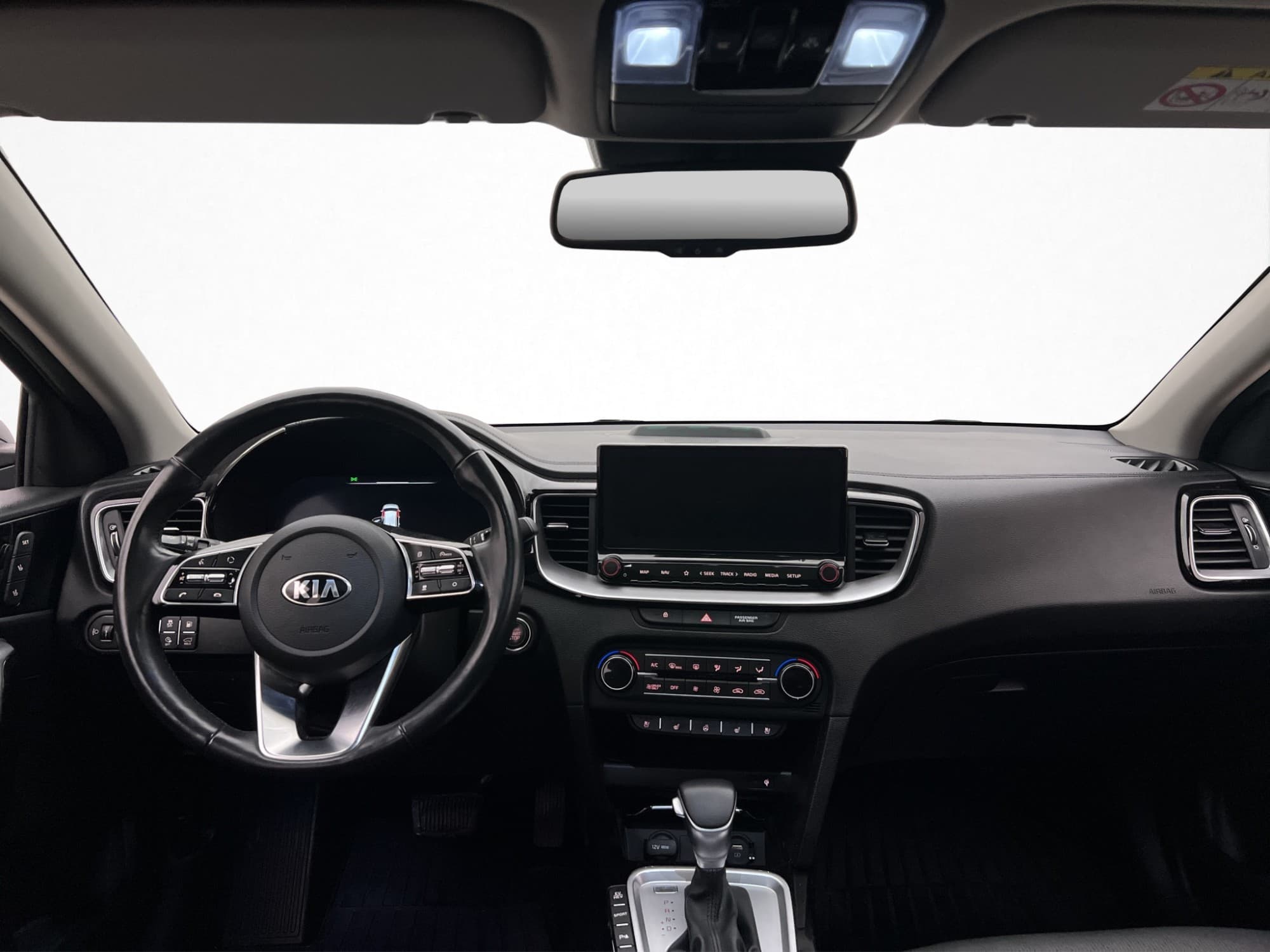 Kia Ceed SW Plug-in Hybrid Advance Plus 2 Pano Kamera Skinn