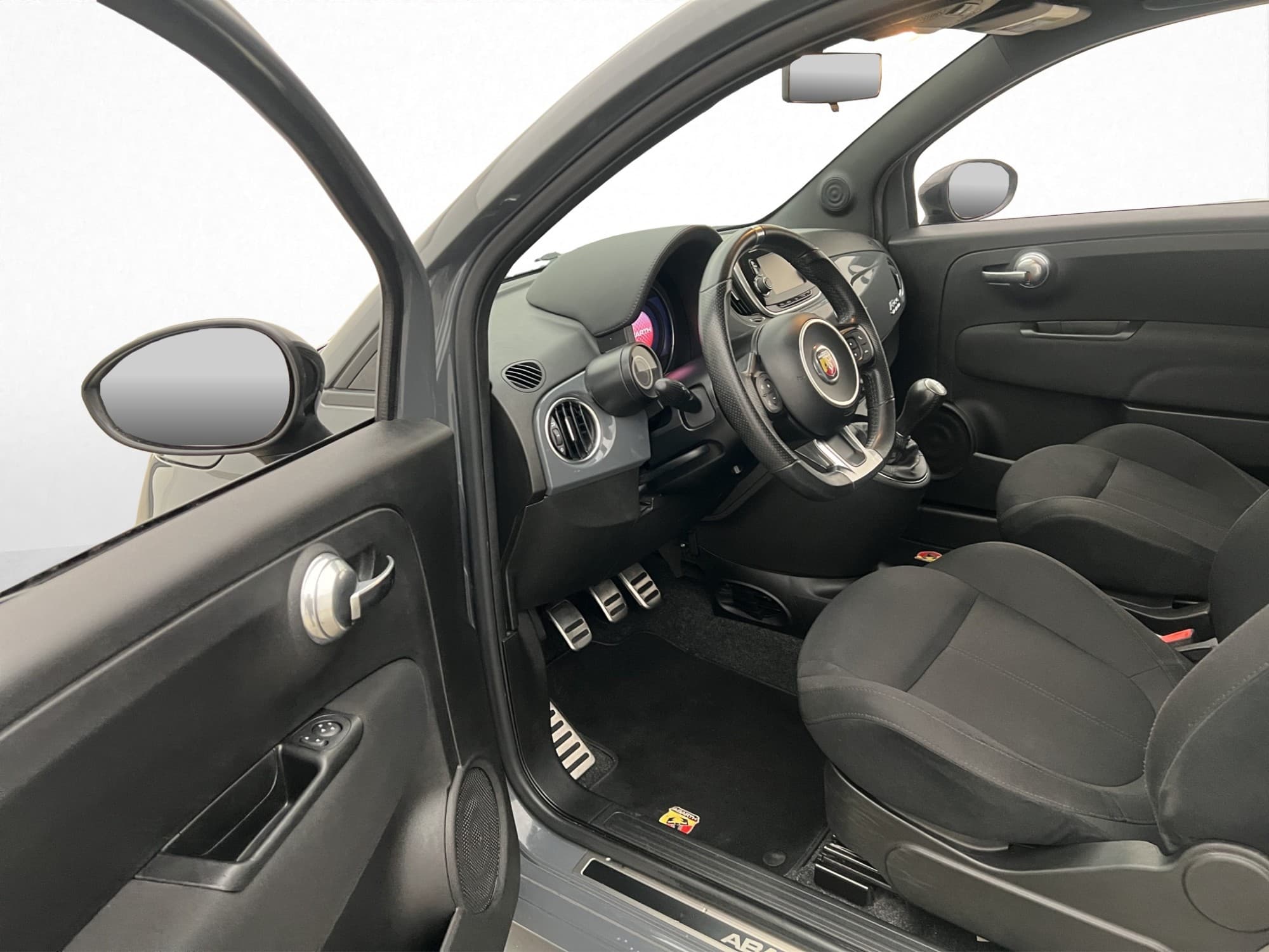 Abarth 595C 1.4 T-JET 145hk Cab P-Sensorer Bluetooth