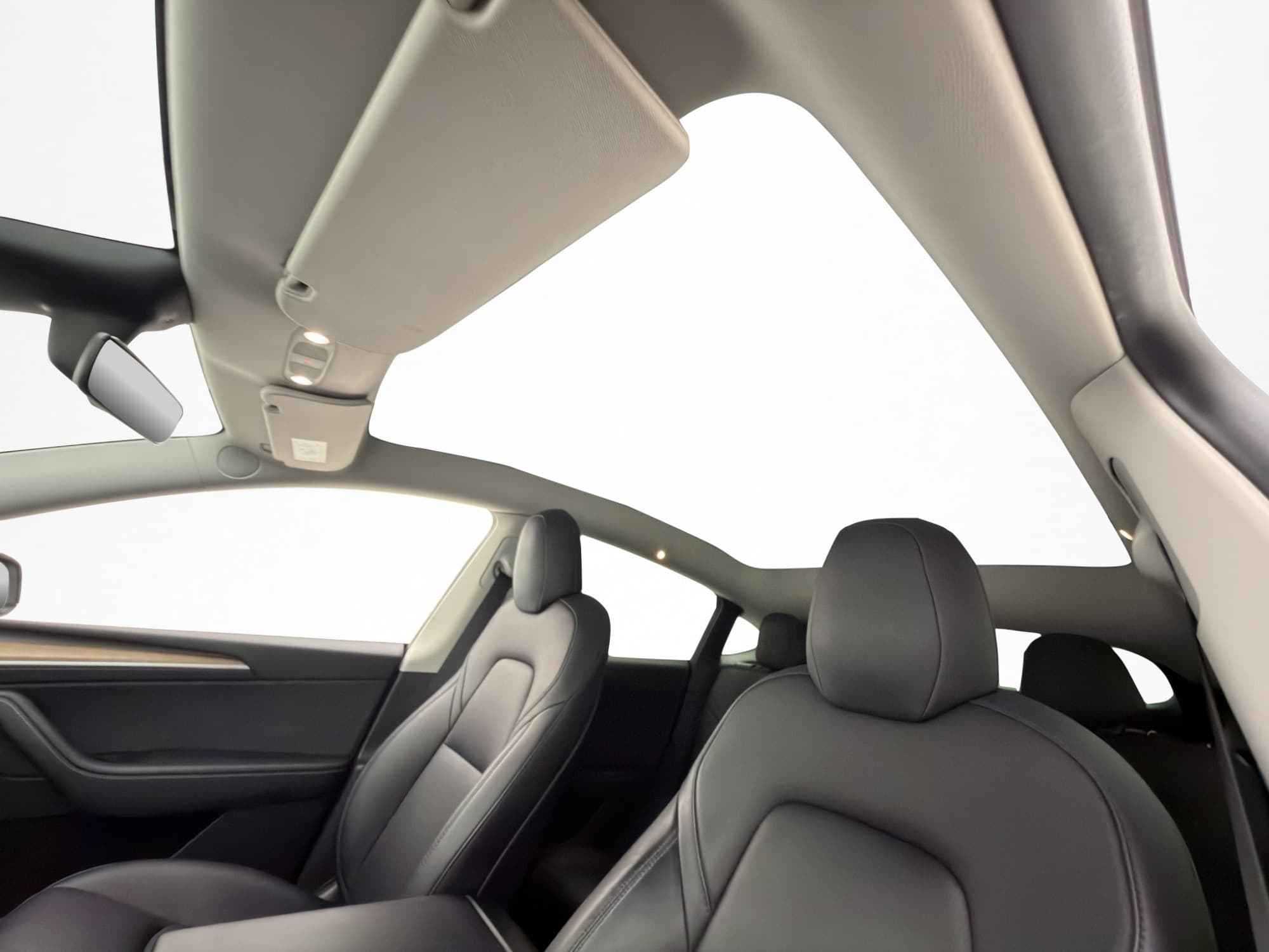 Tesla Model Y Long Range AWD Autopilot Pano Svensksåld