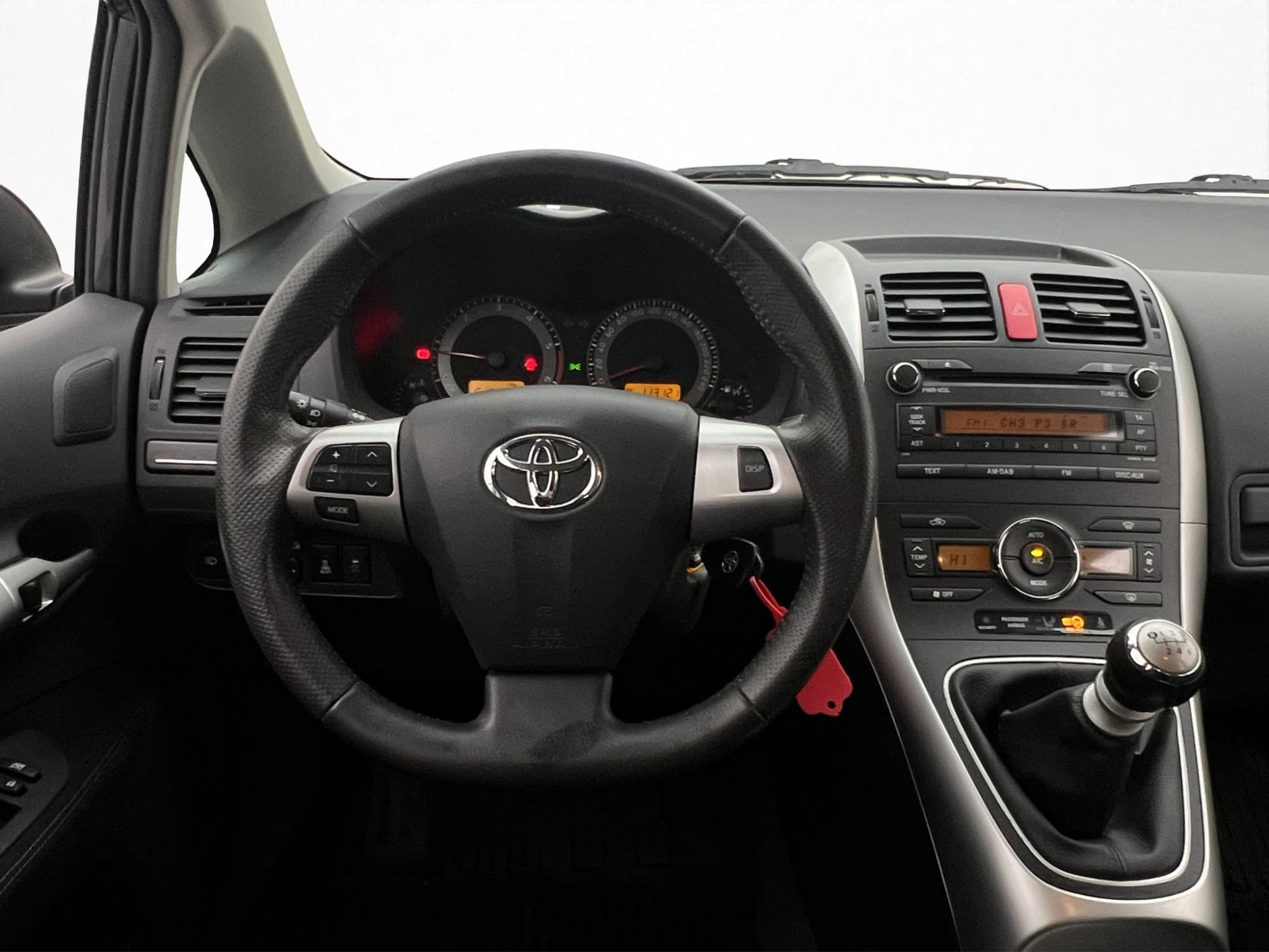 Toyota Auris 1.4 / 1 Brukare 0.45l/mil snittförbrukning