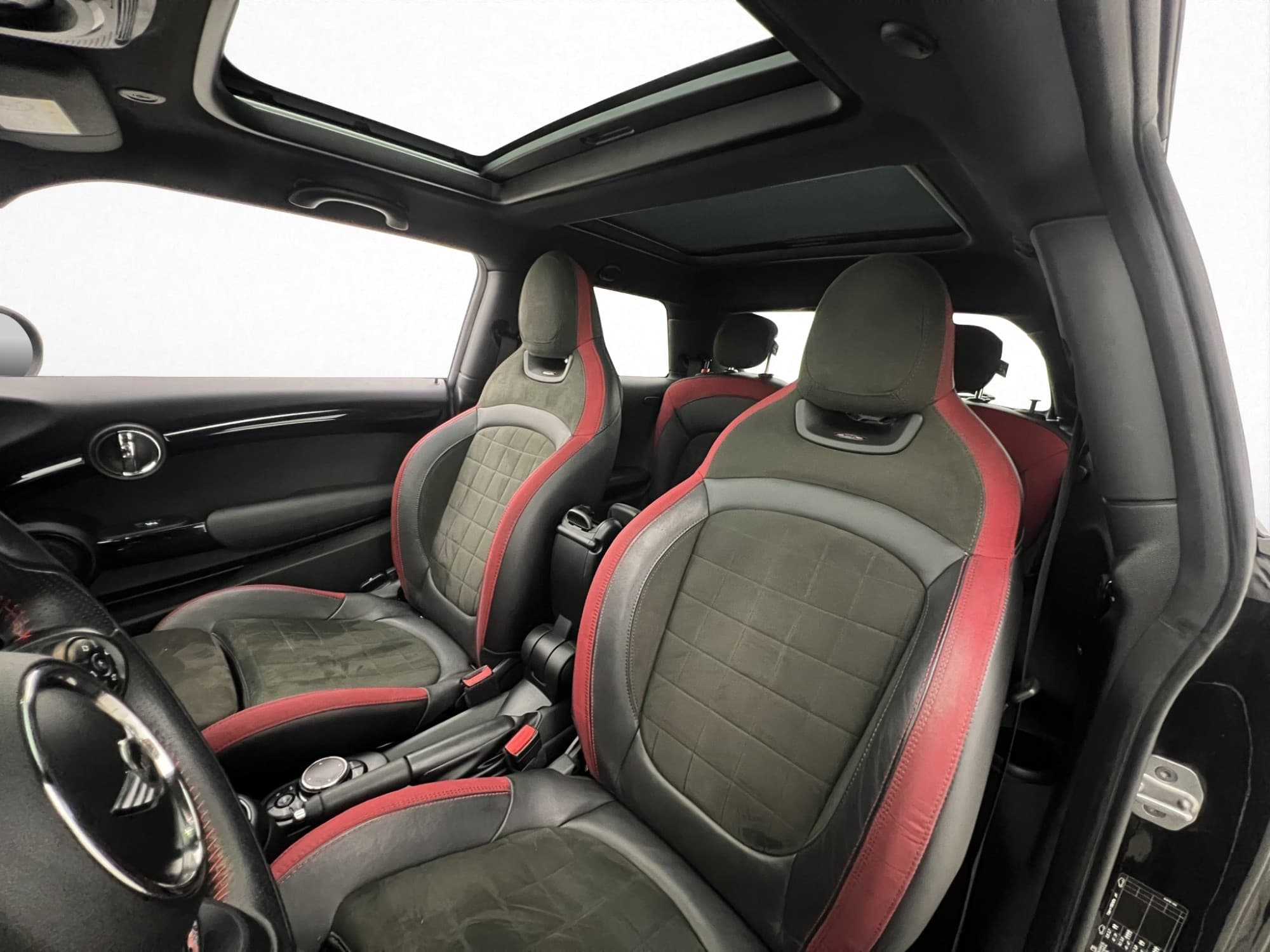 MINI John Cooper Works 231hk Chili Pano CarbonBlack H/K Navi