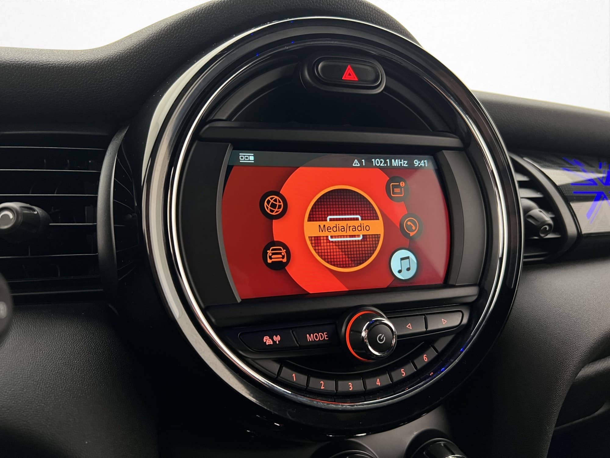 MINI Cooper 136hk MOMS Sensorer Farthållare 536kr Skatt