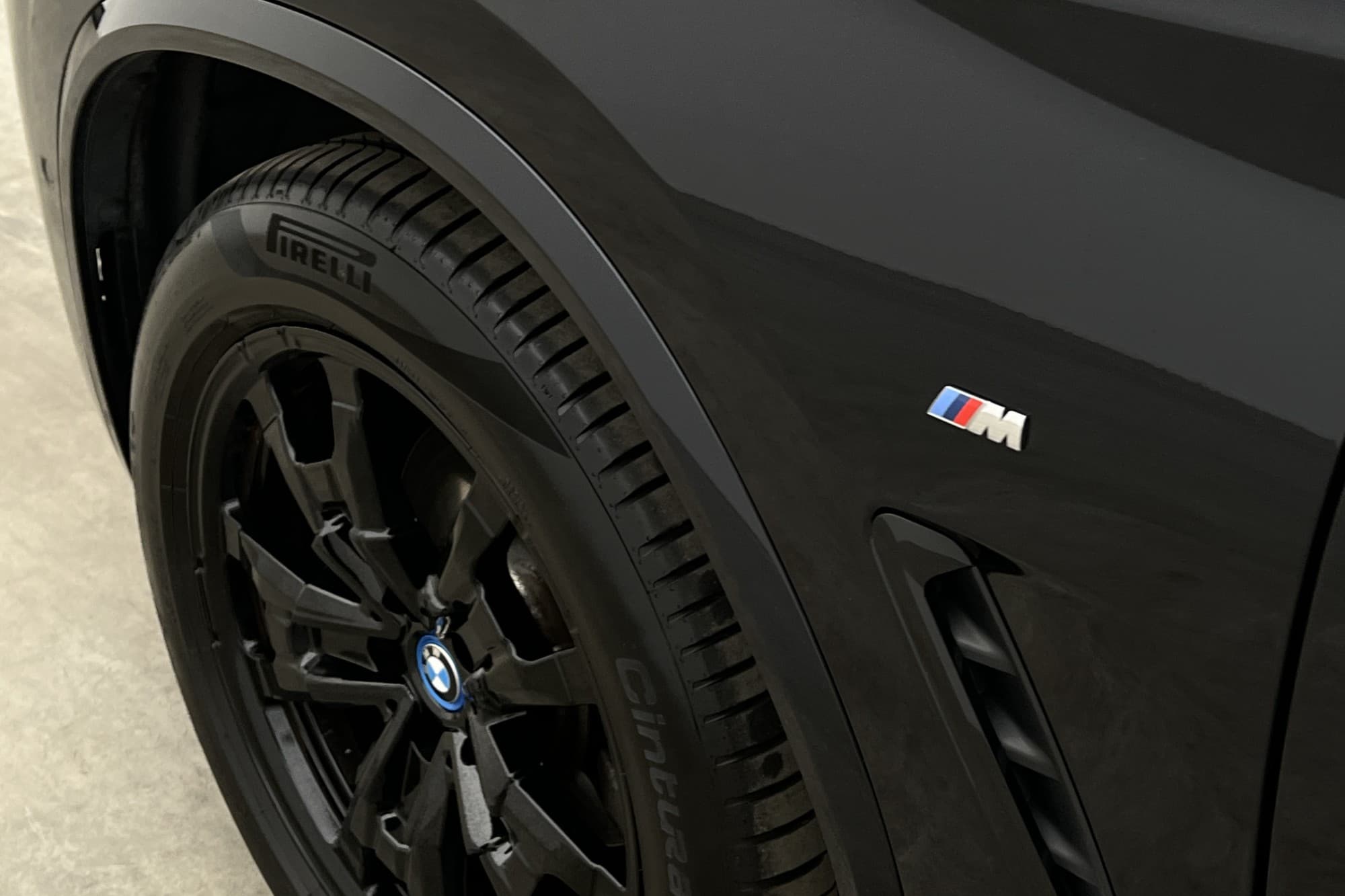BMW X3 XDrive20d M Sport Cockpit Display-Key Skinn MOMS Drag