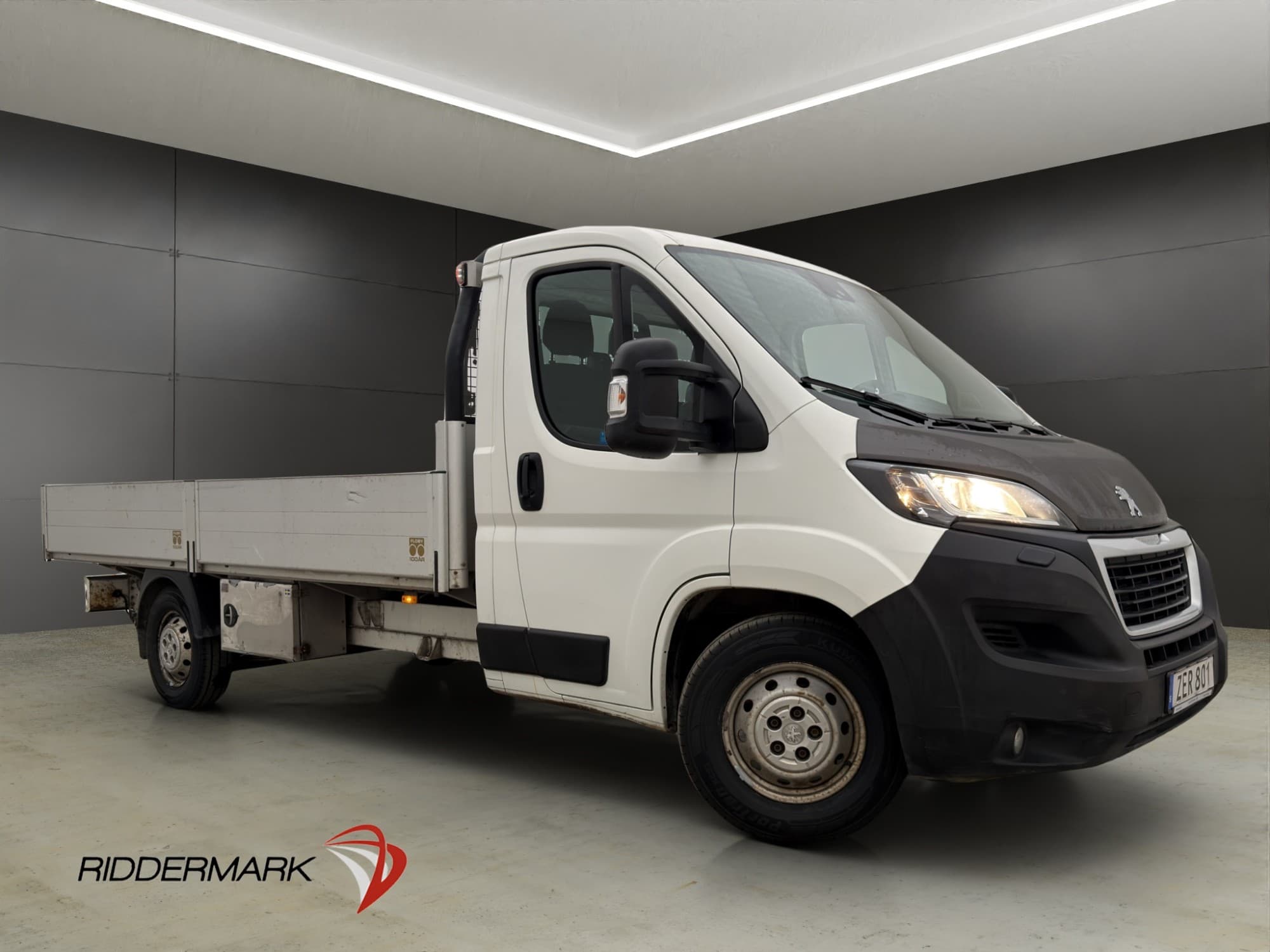 Peugeot Boxer FLAKBIL 163hk Ny-Kamrem 3-Sits Värmare MOMS