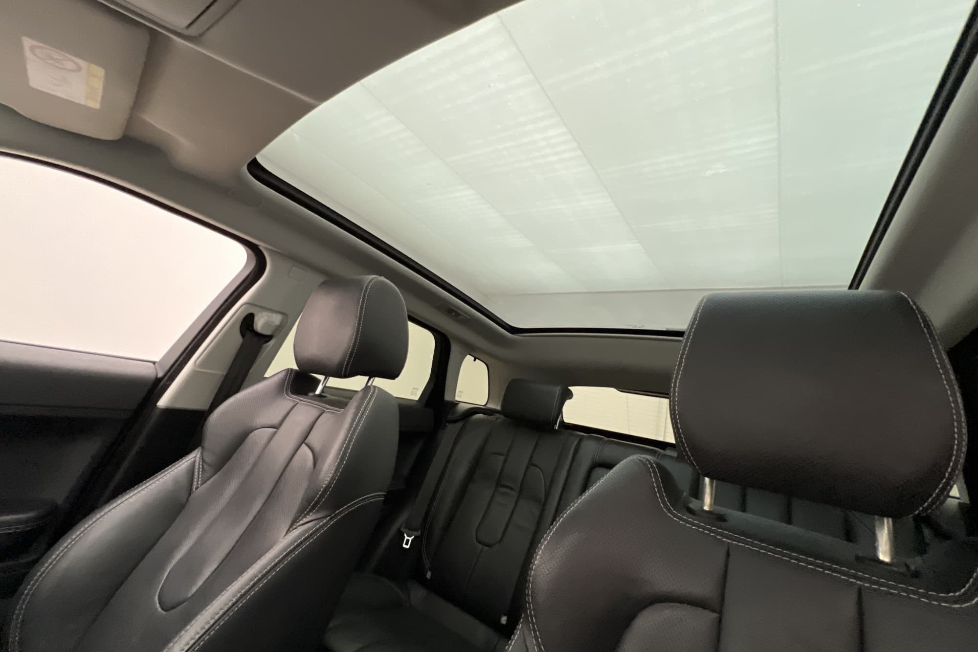 Land Rover Range Rover Evoque AWD Dynamic Panorama Meridian