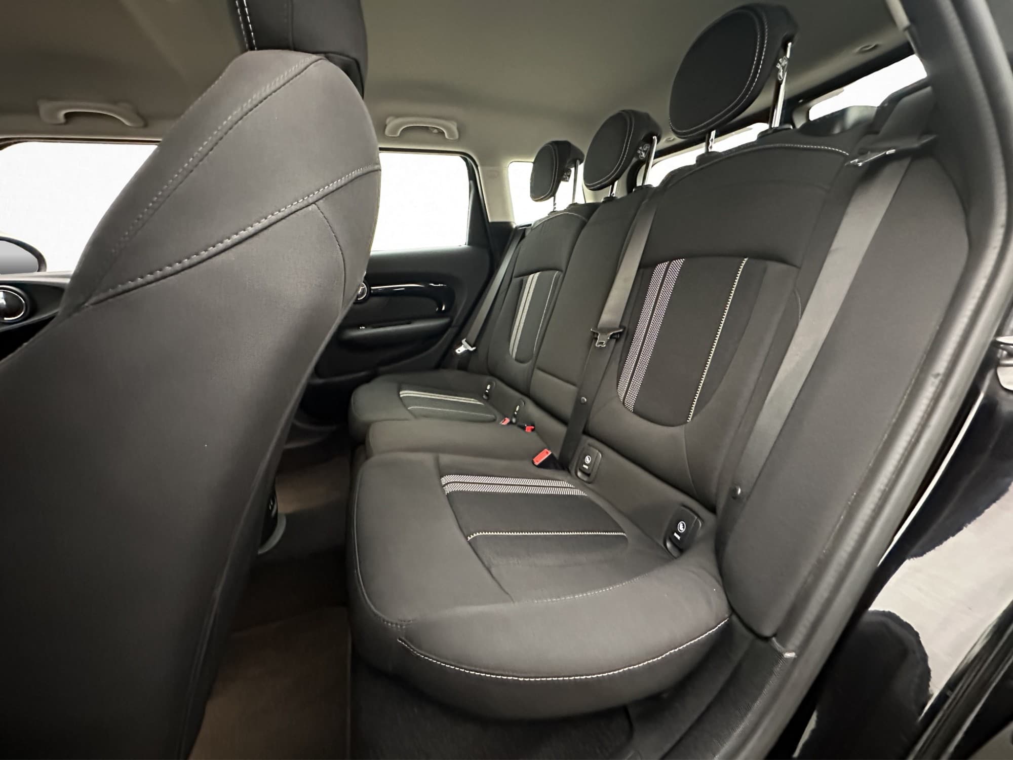 MINI Clubman S 192hk Salt P-Sensorer Bluetooth Farthållare