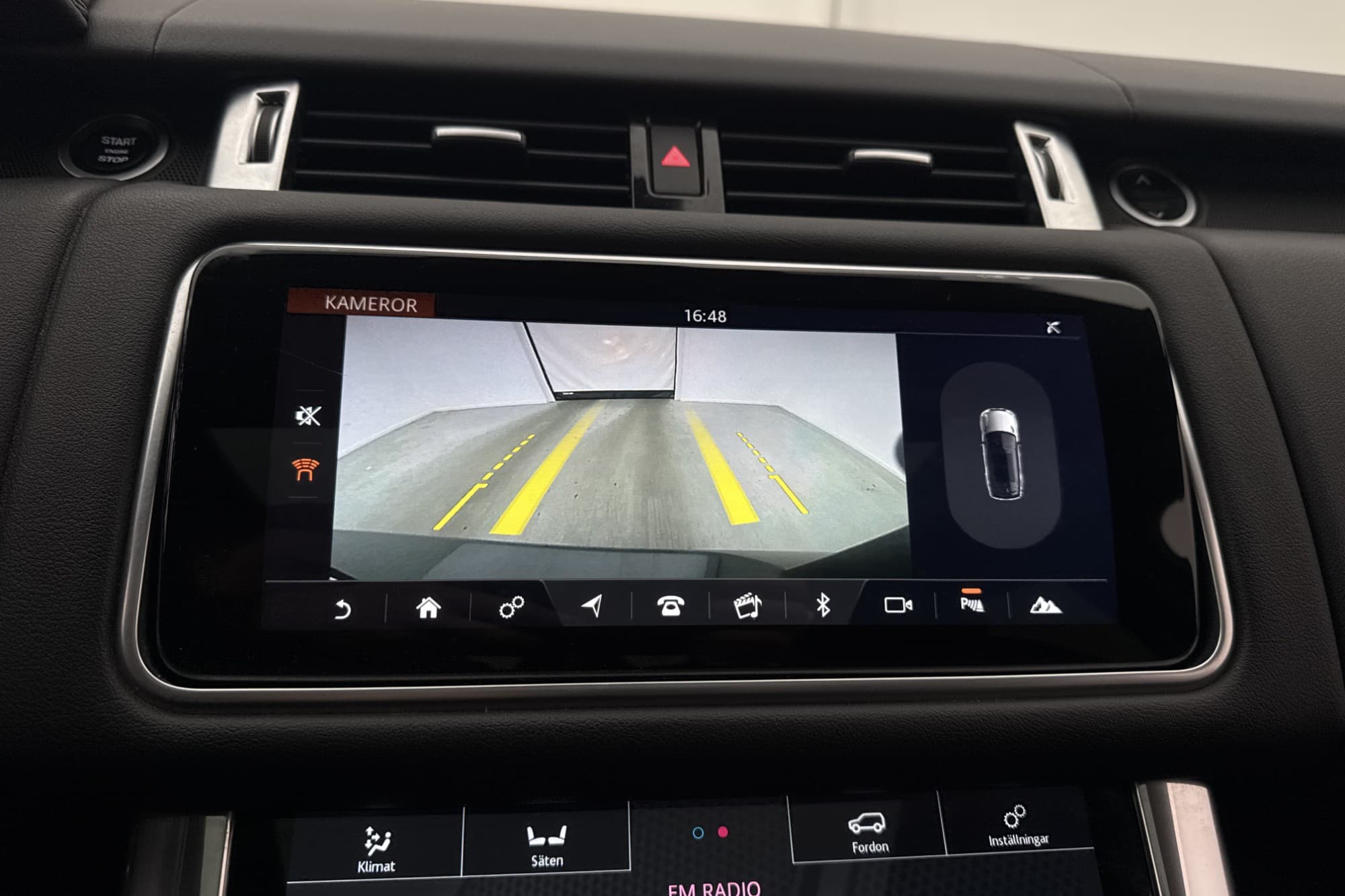 Land Rover Range Rover Sport Drag Pano HUD Kamera Meridian