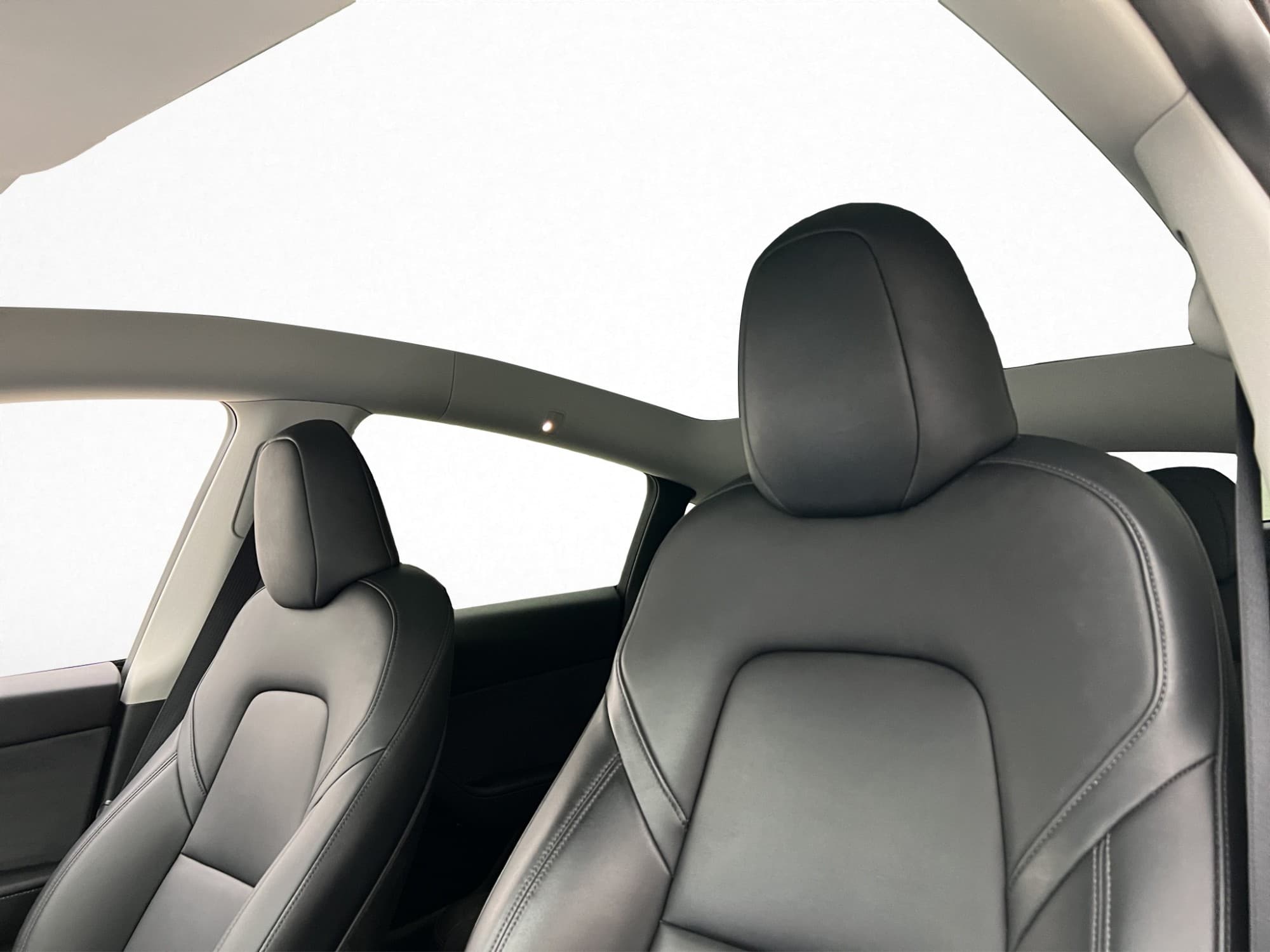 Tesla Model Y Long Range AWD Svensksåld Drag Panorama MOMS