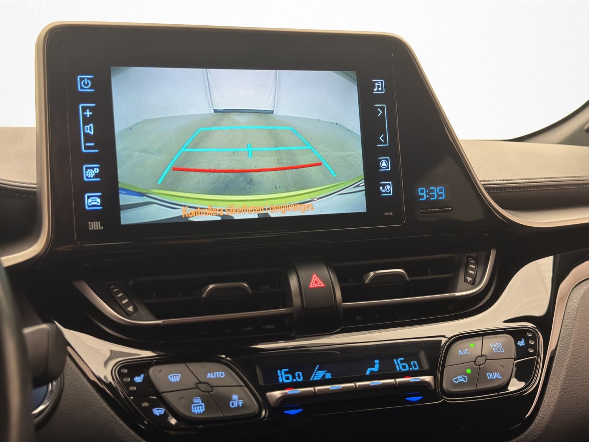 Toyota C-HR Hybrid Neon Lime Kamera Alcantara Navi Adaptiv