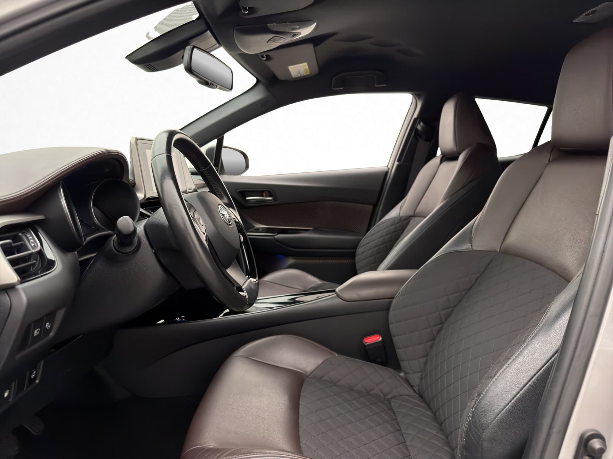 Toyota C-HR Hybrid Executive Nav Kamera JBL M-Värm Halvskinn