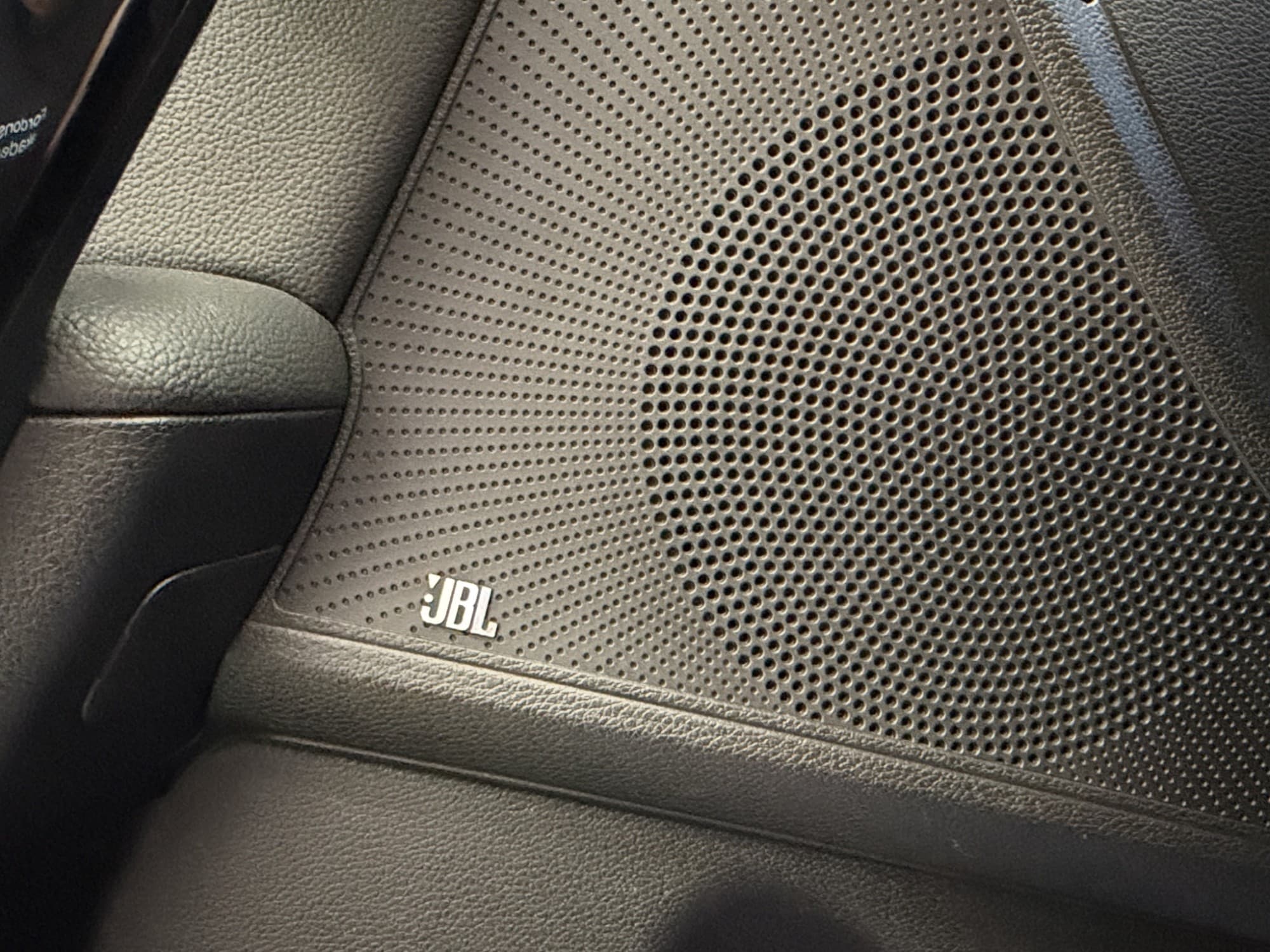 Kia Pro_Cee'd GT T-GDI JBL Kamera Navi CarPlay Rattvärme