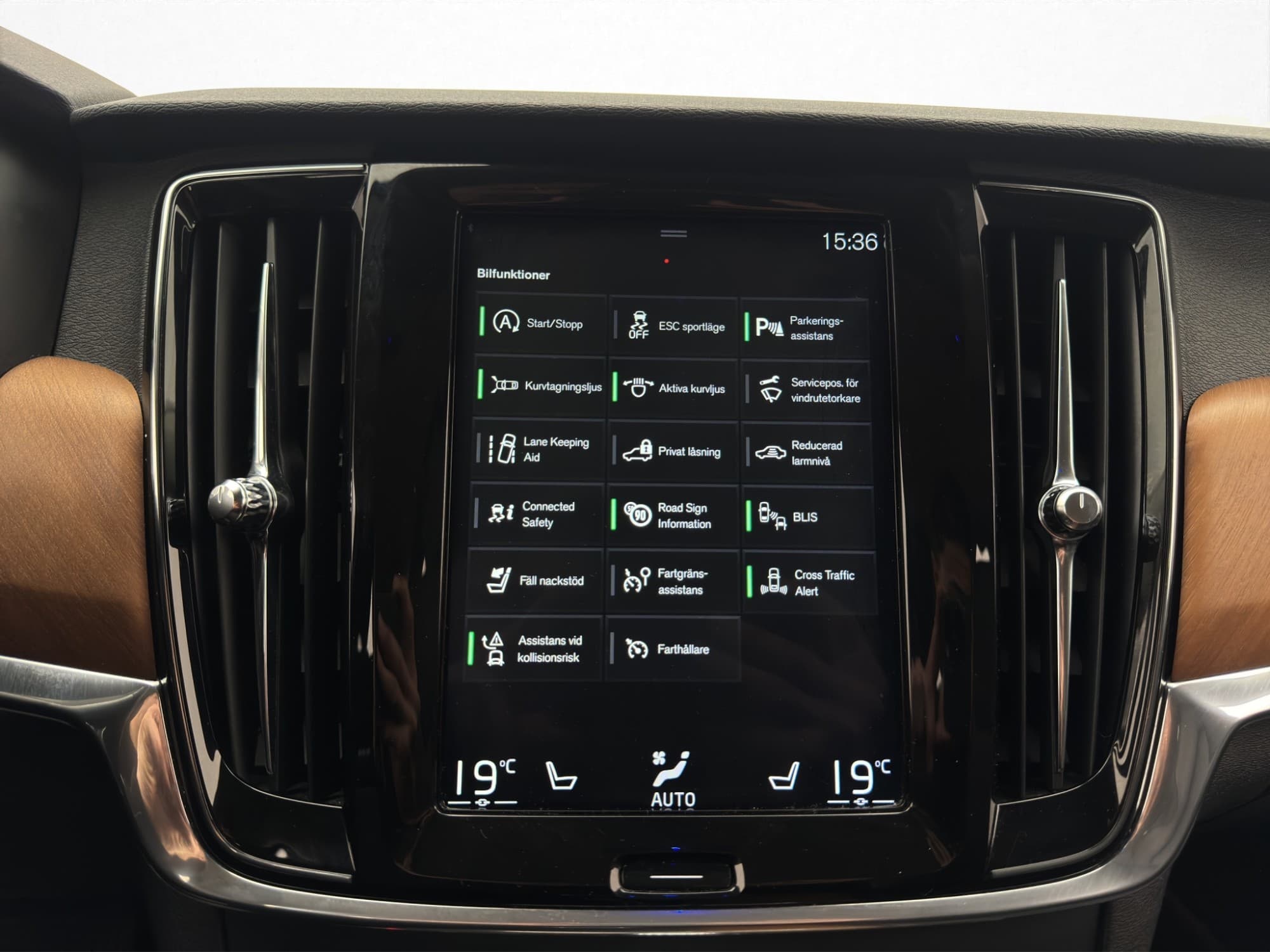Volvo V90 D4 190hk AWD Inscription Värmare Skinn Drag