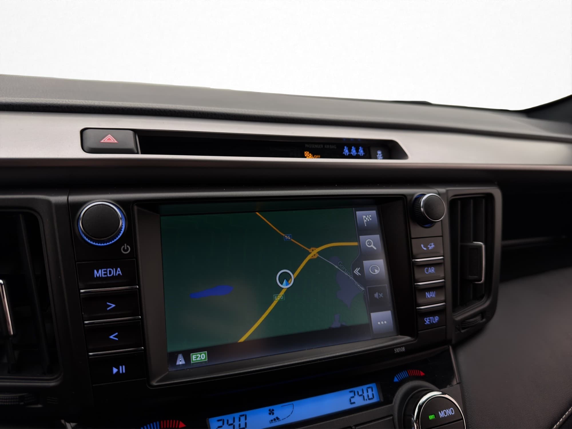 Toyota RAV4 2.5 AWD Active Plus Drag M/K-Värmare Kamera Navi