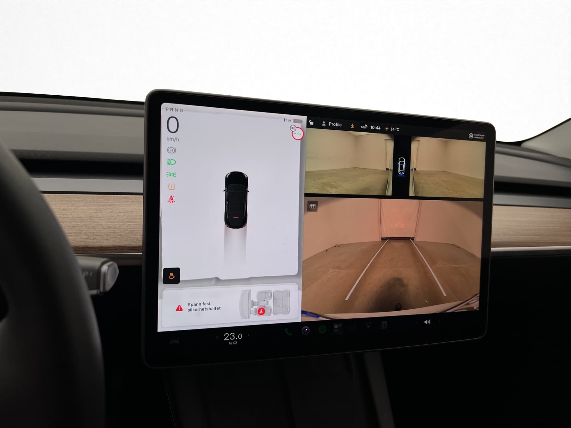 Tesla Model Y Long Range AWD Svensksåld Drag Panorama MOMS