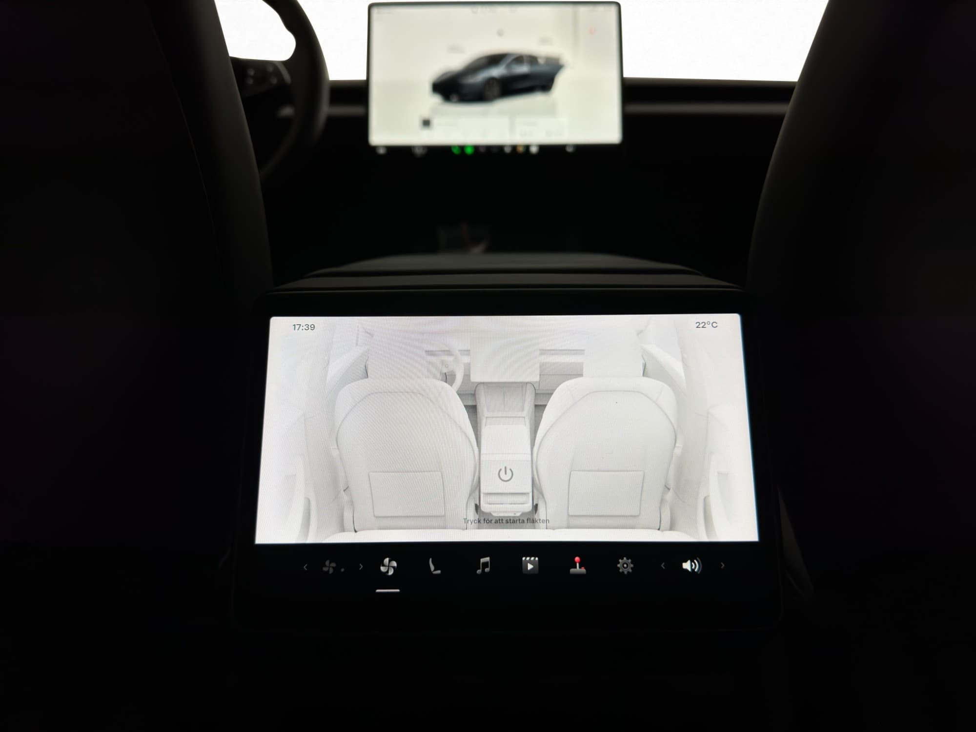 Tesla Model 3 Long Range AWD Highland Sv.Såld Skärm-Bak Pano