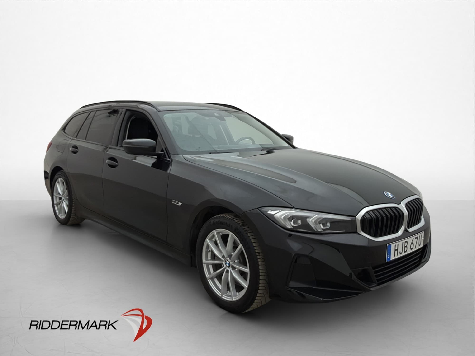 BMW 330 e xDrive 292hk Widescreen A-CarPlay Drag Navi Moms