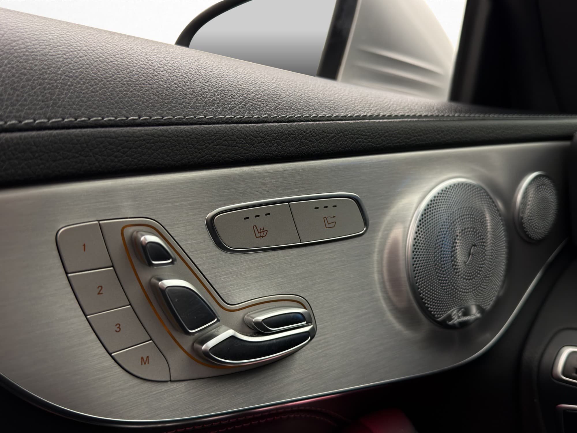 Mercedes-Benz C 300 Cabriolet 258hk AMG Line 360° Burmester