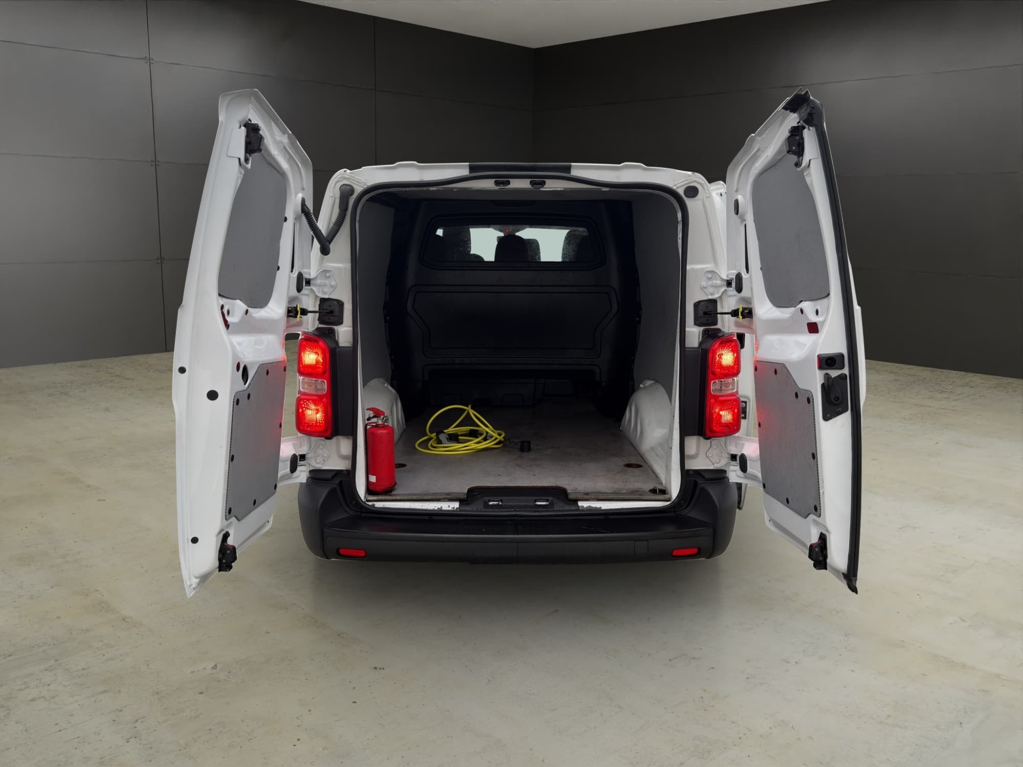 Opel Vivaro-e CrewVan L3 PDC Farthållare CARPLAY 6-Sits MOMS