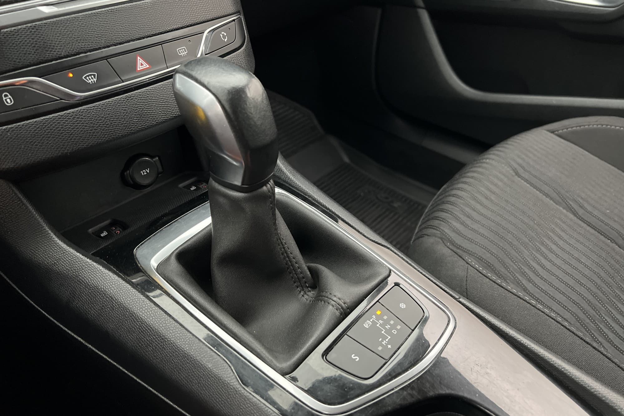 Peugeot 308 Active P-Sensorer Bluetooth Bränslesnål