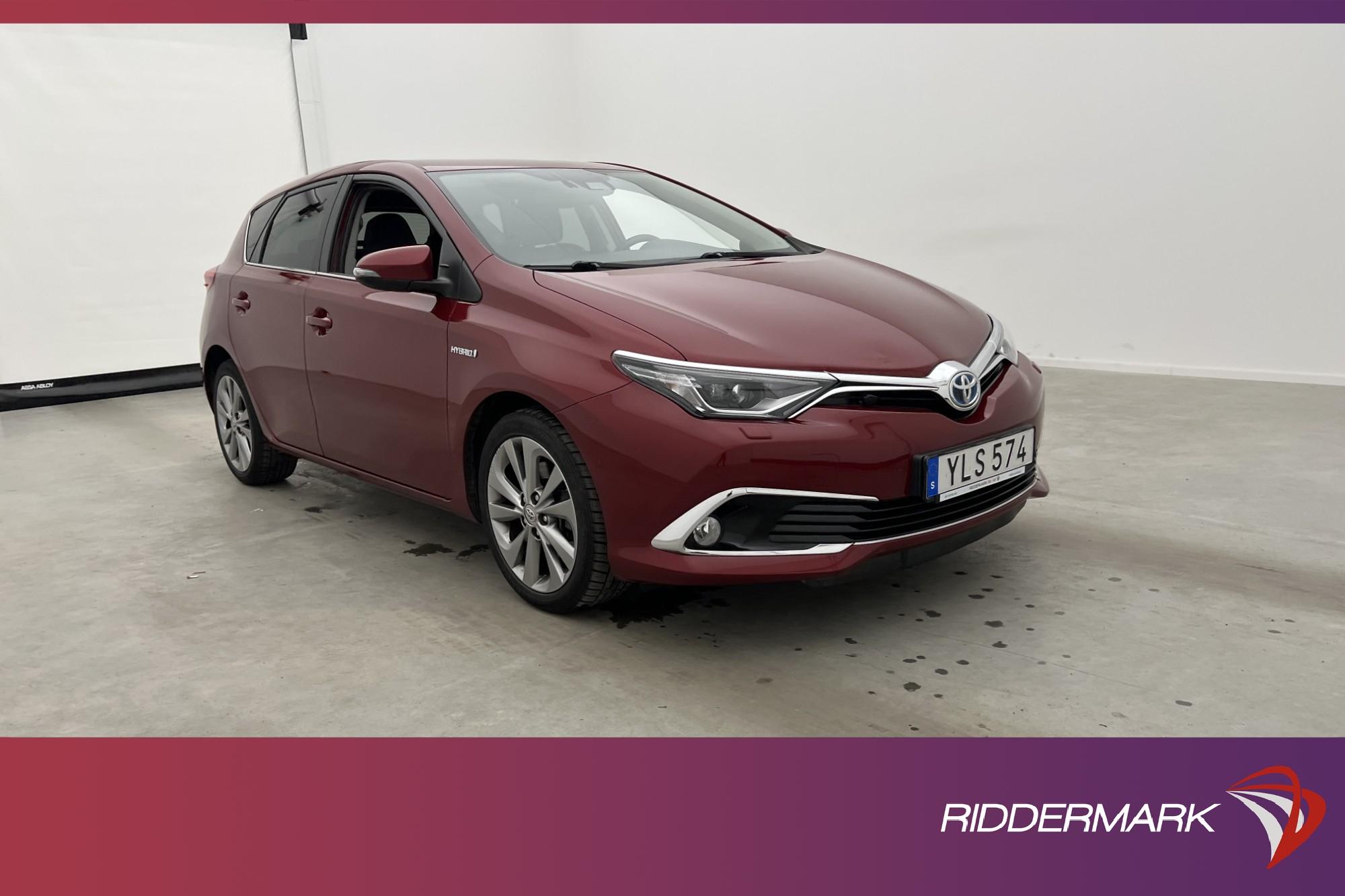 Toyota Auris Hybrid 136hk Executive Värmare Kamera Keyless