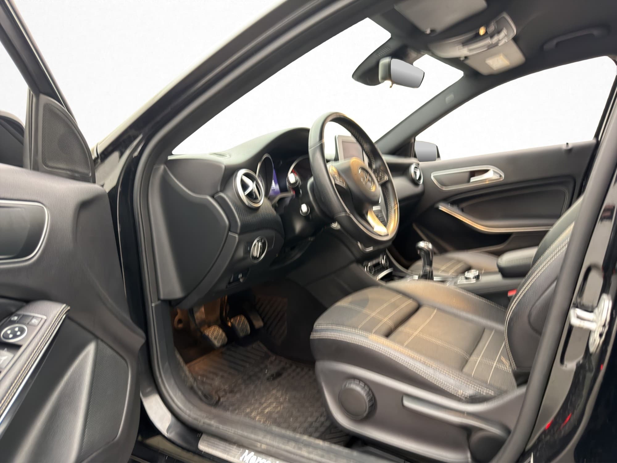 Mercedes-Benz A 180 122hk Urban Line Farthållare Halvskinn