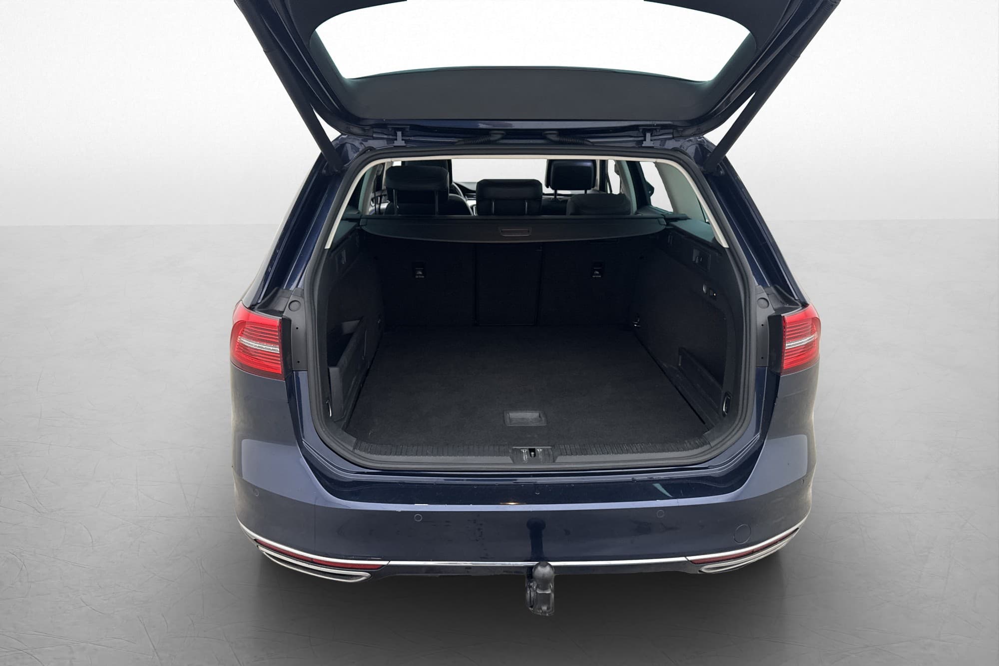 Volkswagen Passat SC GTE 1.4 TSI Cockpit Pano Kamera Skinn