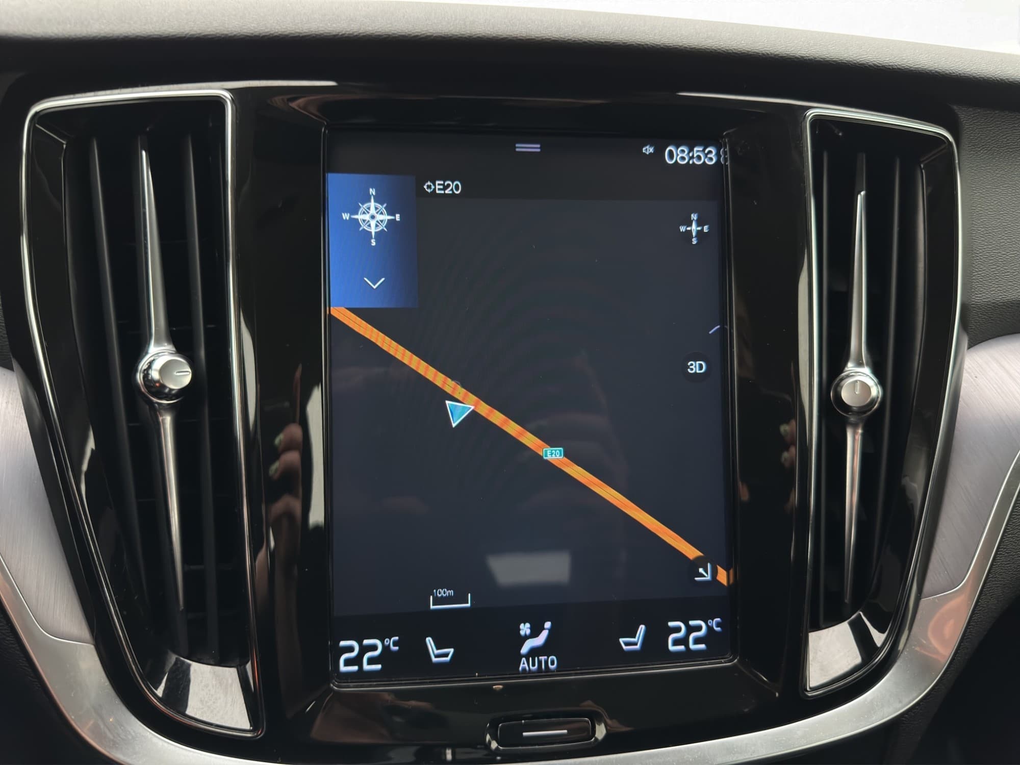 Volvo V60 D4 AWD Momentum VOC Värmare Drag Adaptiv-f