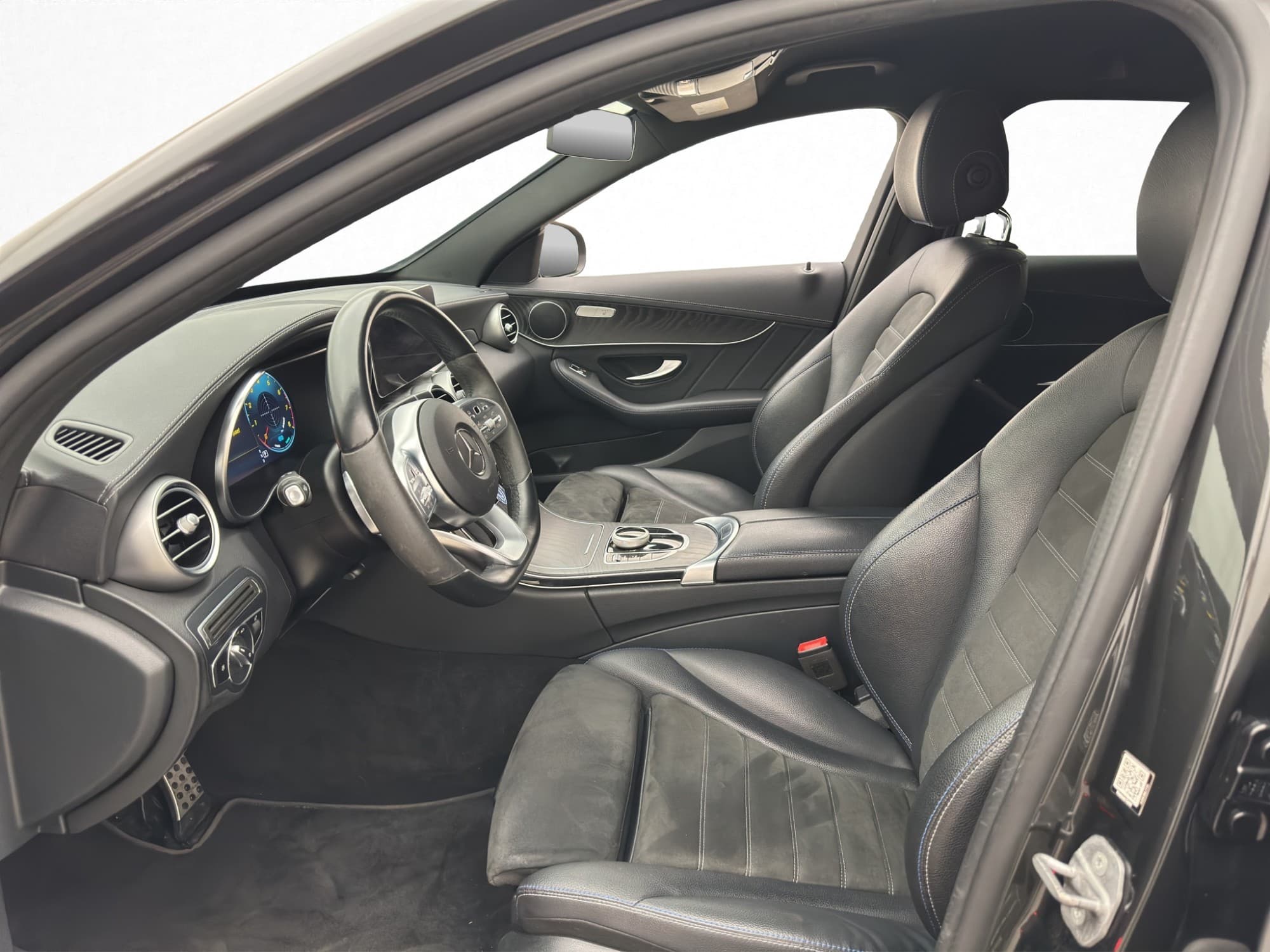 Mercedes-Benz C200 AMG Night MOMS Kamera Cockpit Navi