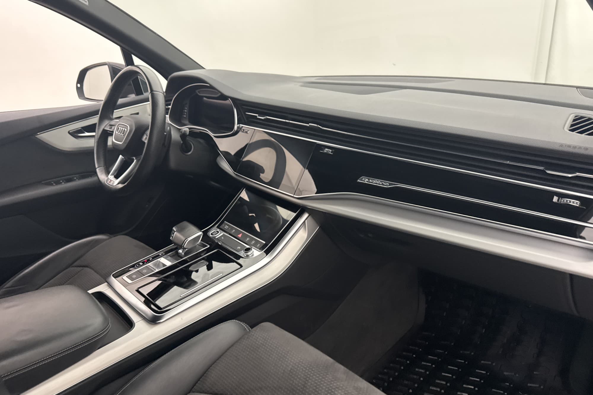 Audi Q7 50 TDI 286hk S-Line 7-Sits Cockpit Luft P-Värm Drag