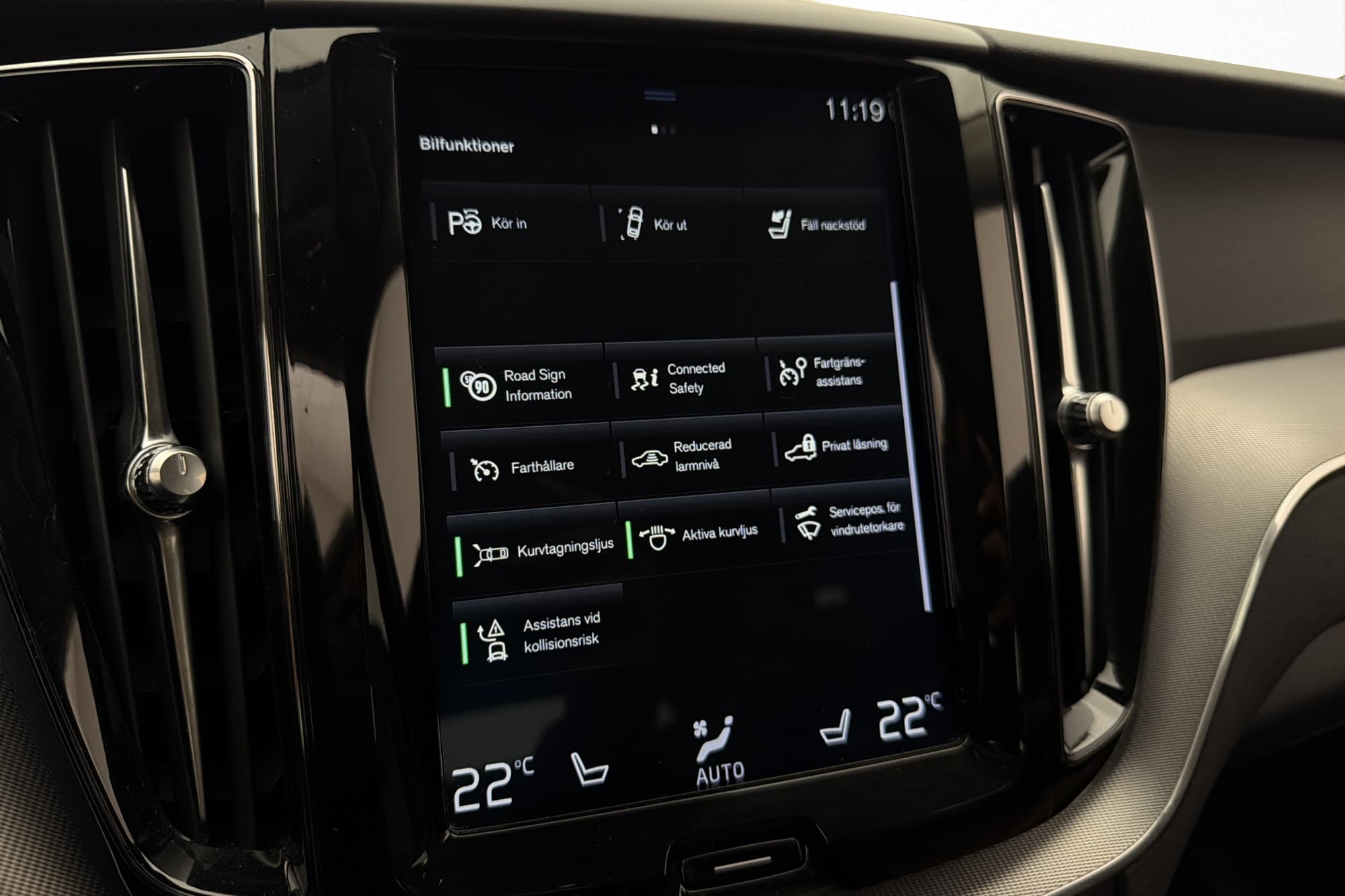 Volvo XC60 T5 250hk AWD Inscription Värm Adaptiv Drag Skinn