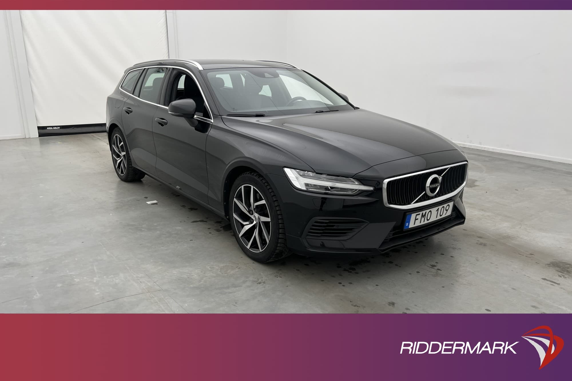 Volvo V60 T6 340hk AWD Momentum Advanced P-Värmare VOC Drag