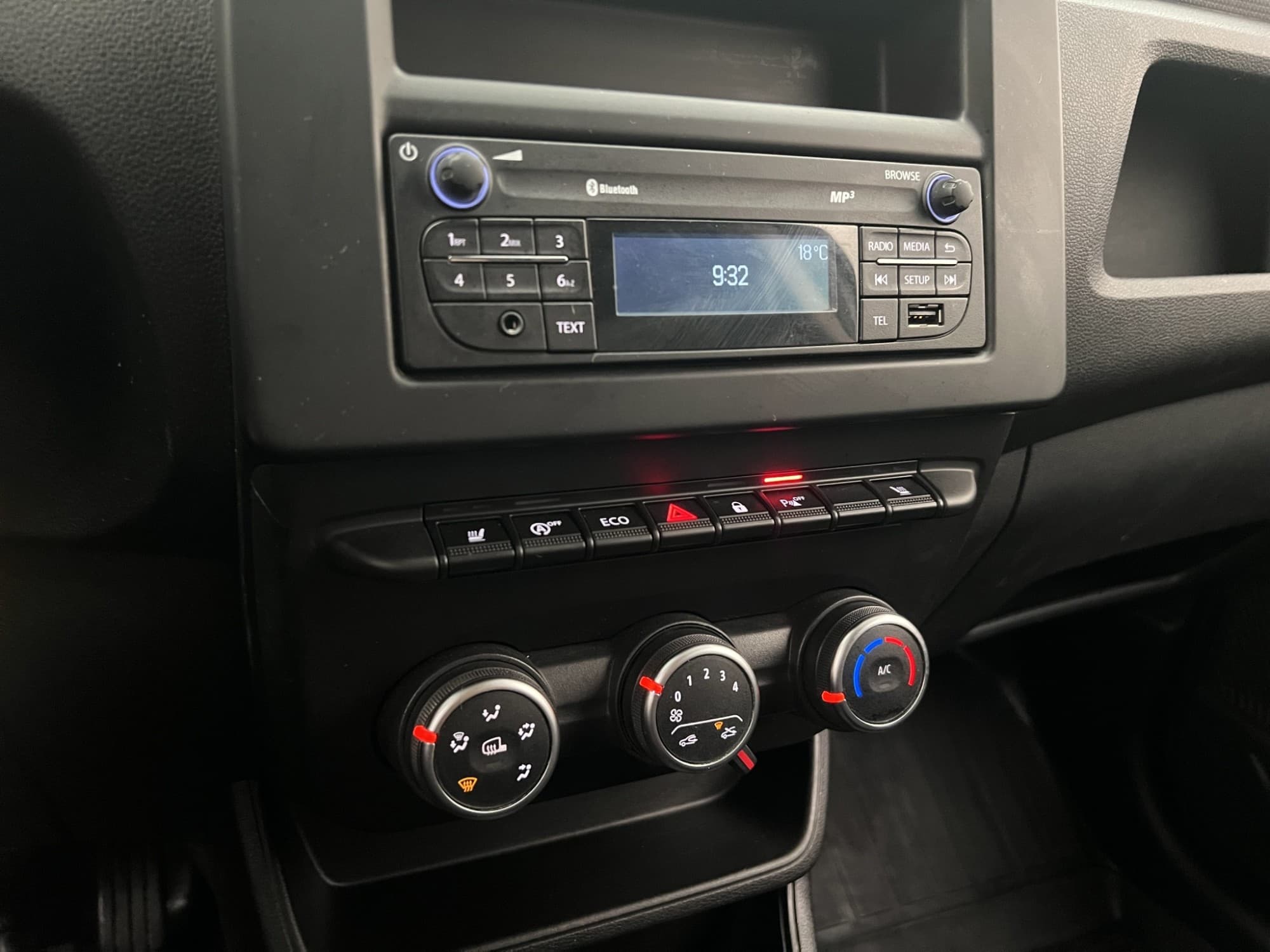 Renault Kangoo 1.5dCi 95hk Värmare Bluetooth MOMS