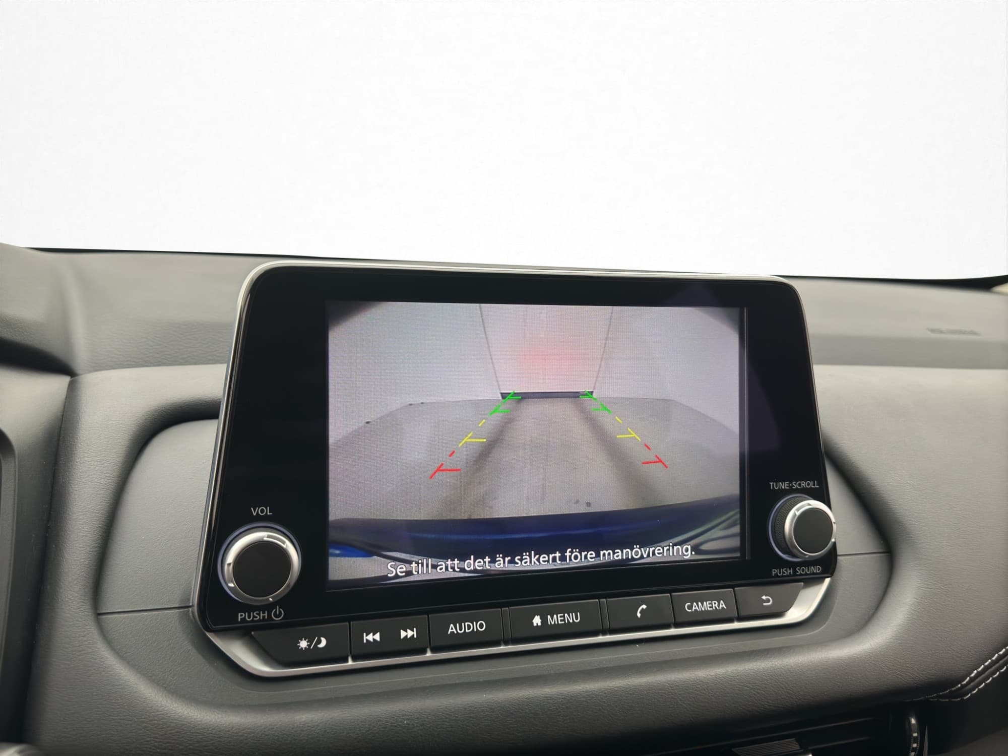 Nissan Qashqai 1.3 DIG-T 158hk B-Kamera Moms Carplay
