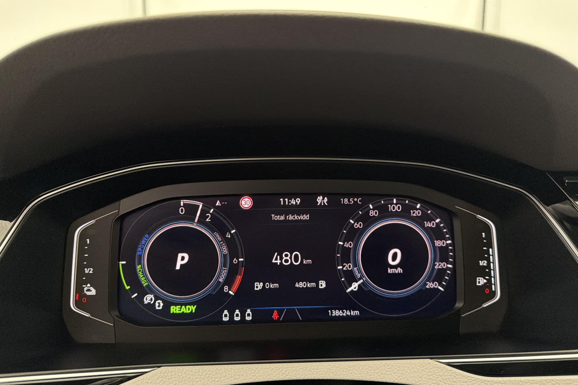 Volkswagen Passat SC GTE 1.4 TSI Cockpit P-Värmare Drag