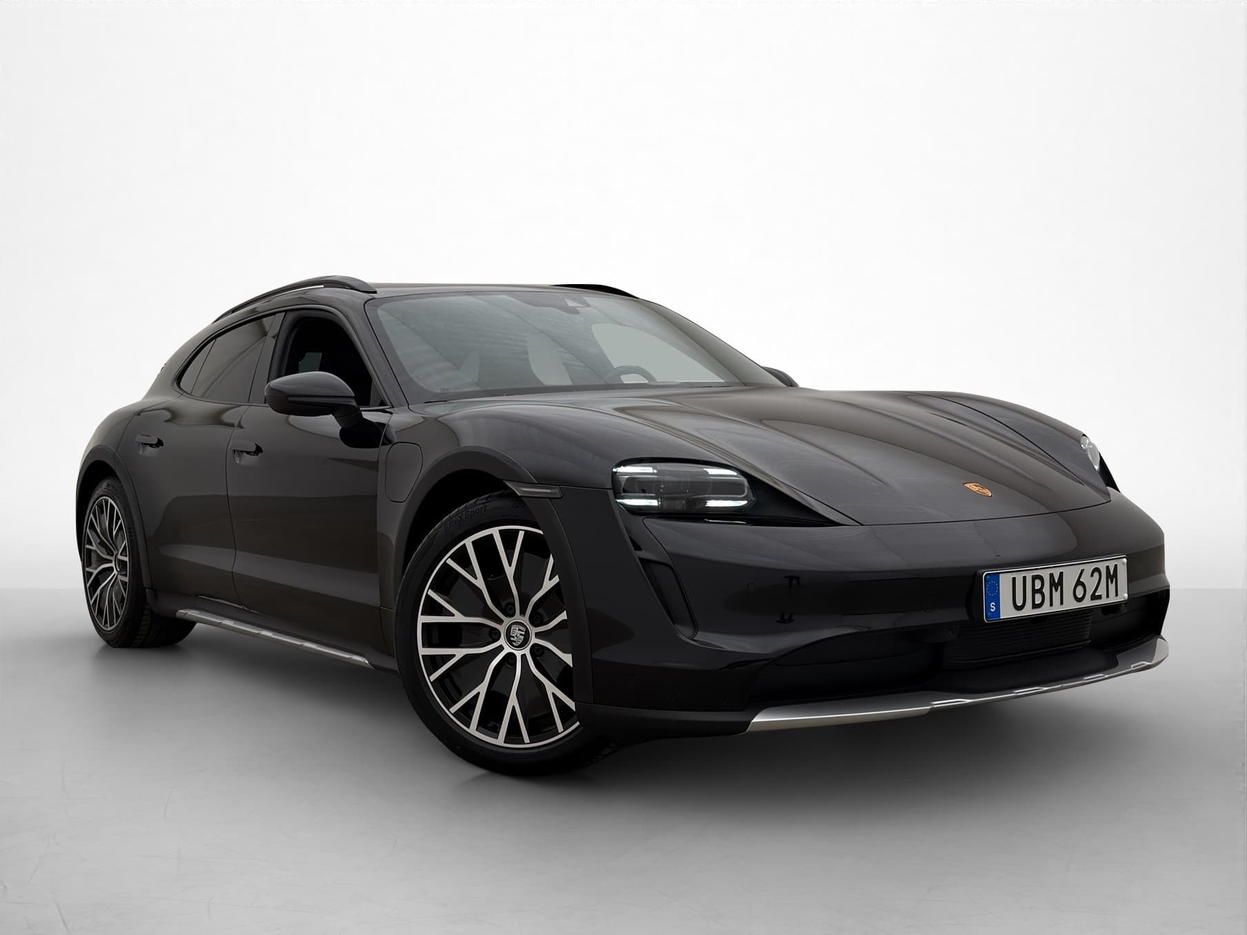 Porsche Taycan 4 Cross Turismo Performance Battery Plus Pano