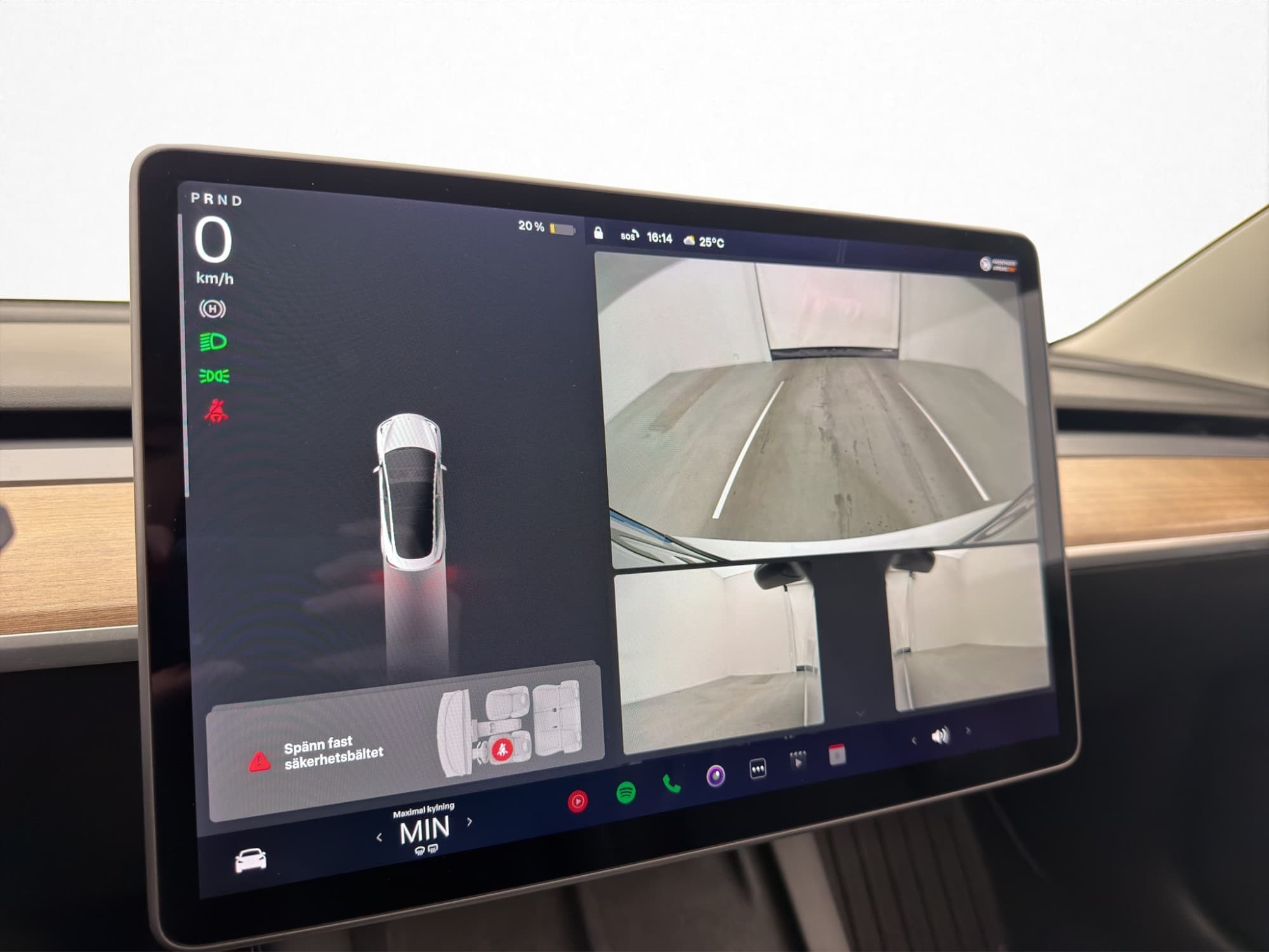 Tesla Model 3 Standard Range 325hk Kamera Pano Svensksåld