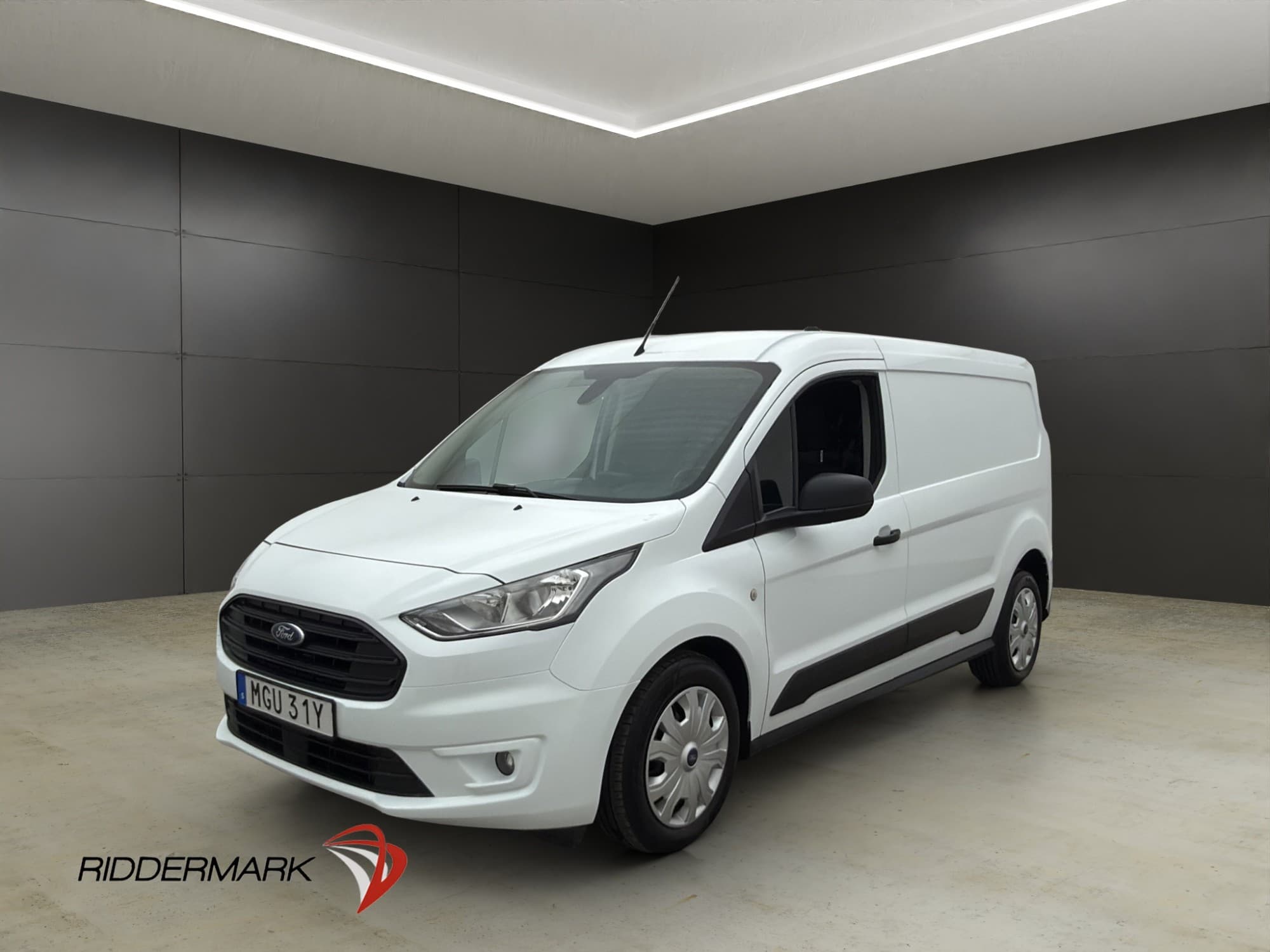 Ford Transit Connect LWB Värmare Drag B-Kamera CARPLAY MOMS