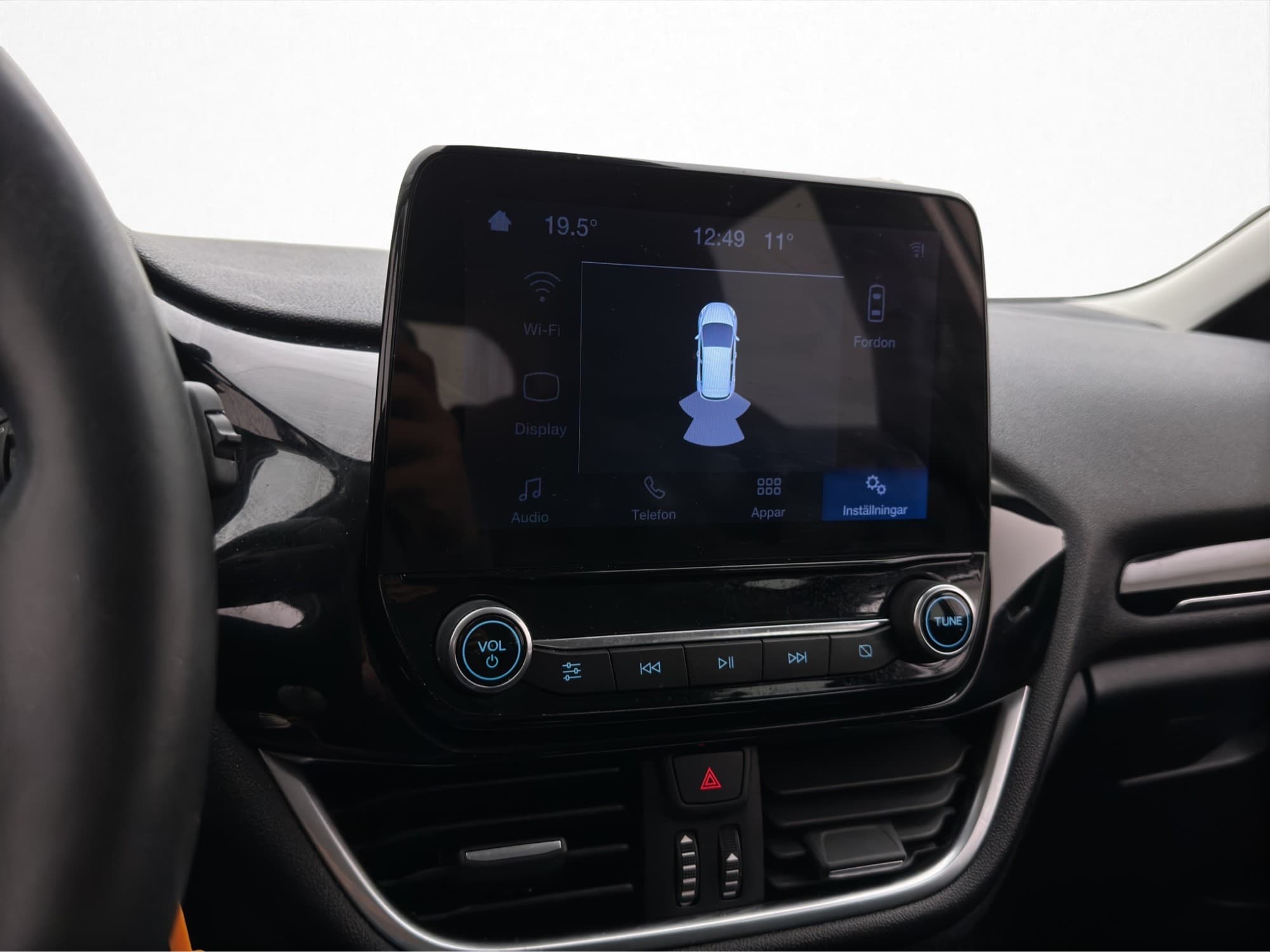 Ford Fiesta 125hk Titanium LED-Ramp P-Sensorer CarPlay