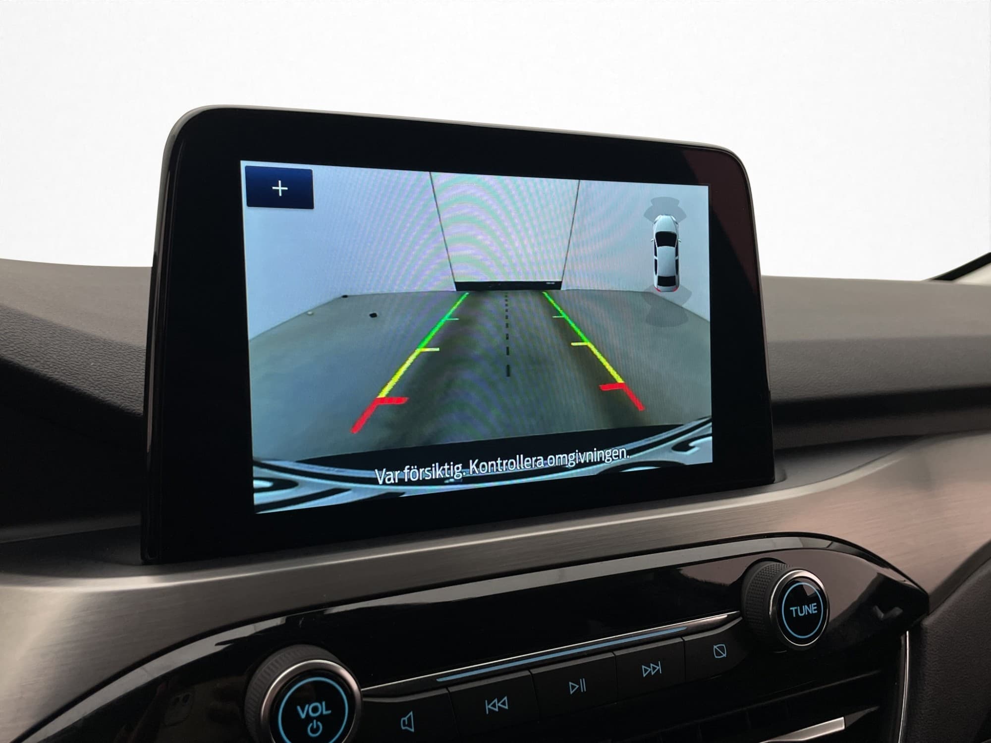 Ford Kuga Plug-In Hybrid 225hk Titanium Cockpit Kamera Navi