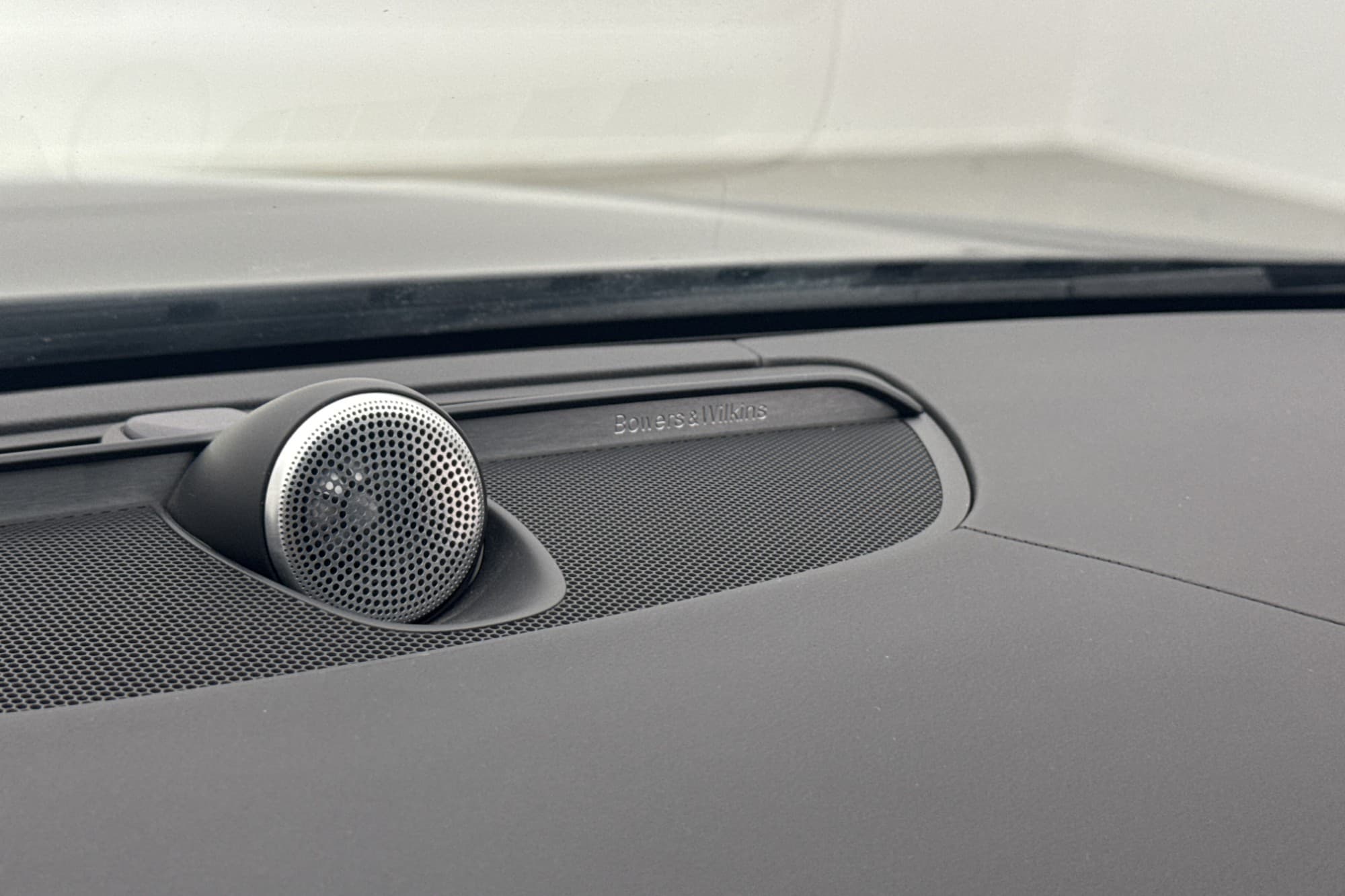 Volvo S90 B6 AWD R-Design VoC Värmare B&W Taklucka 360° HuD