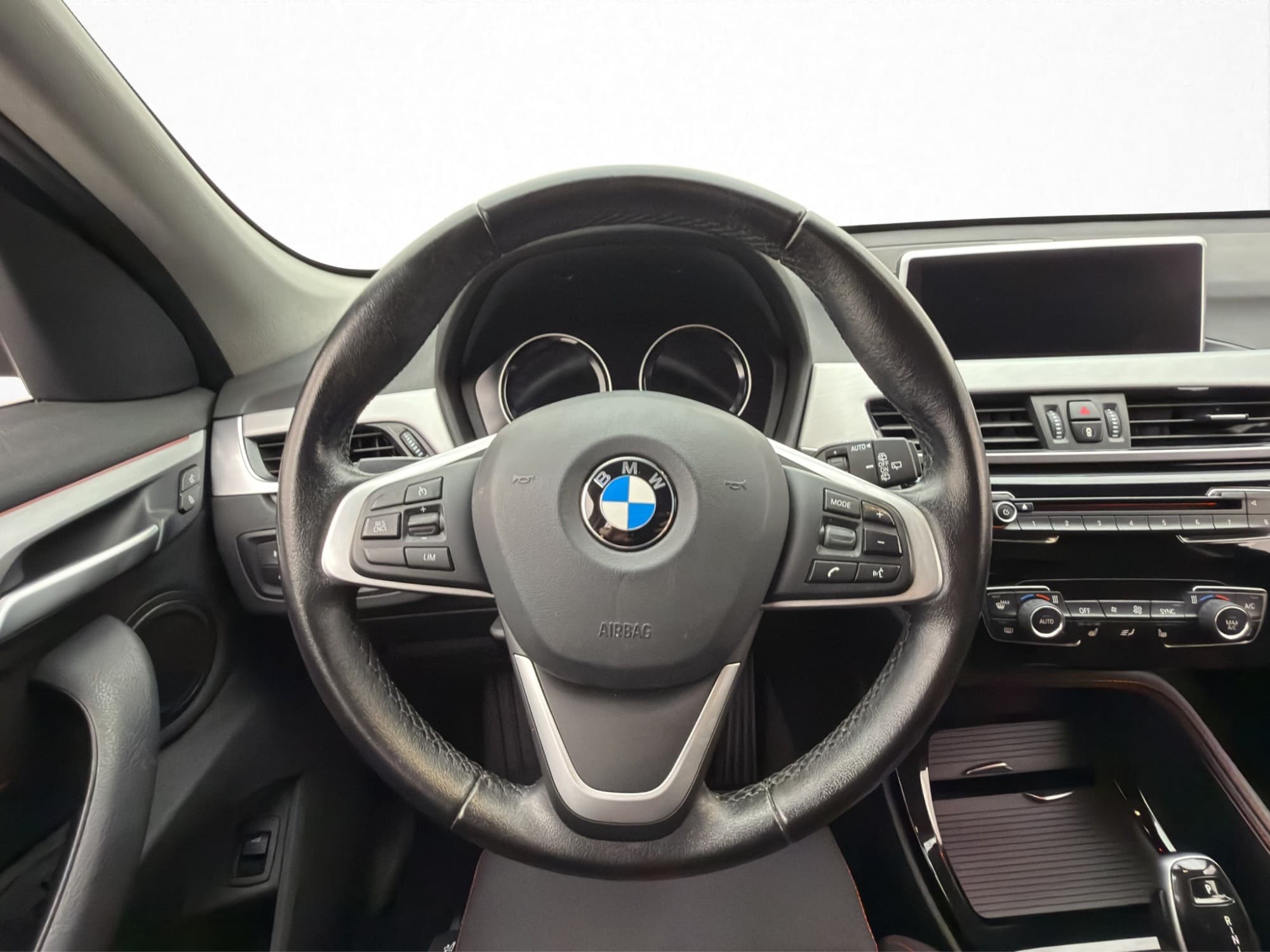 BMW X1 xDrive20d Sport line 190hk HUD Navi Sensorer Dragkrok