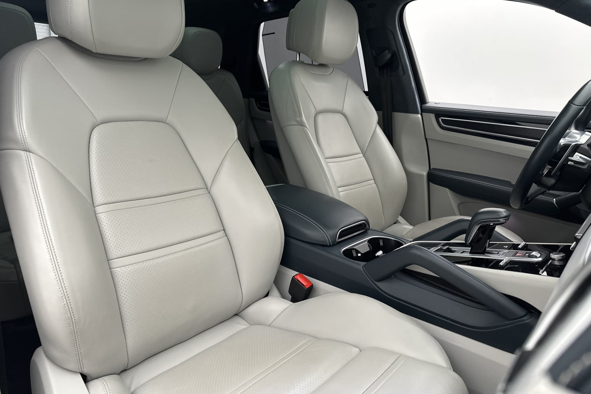 Porsche Cayenne GTS 460hk Chrono Pano BOSE 360° Luftfjädring