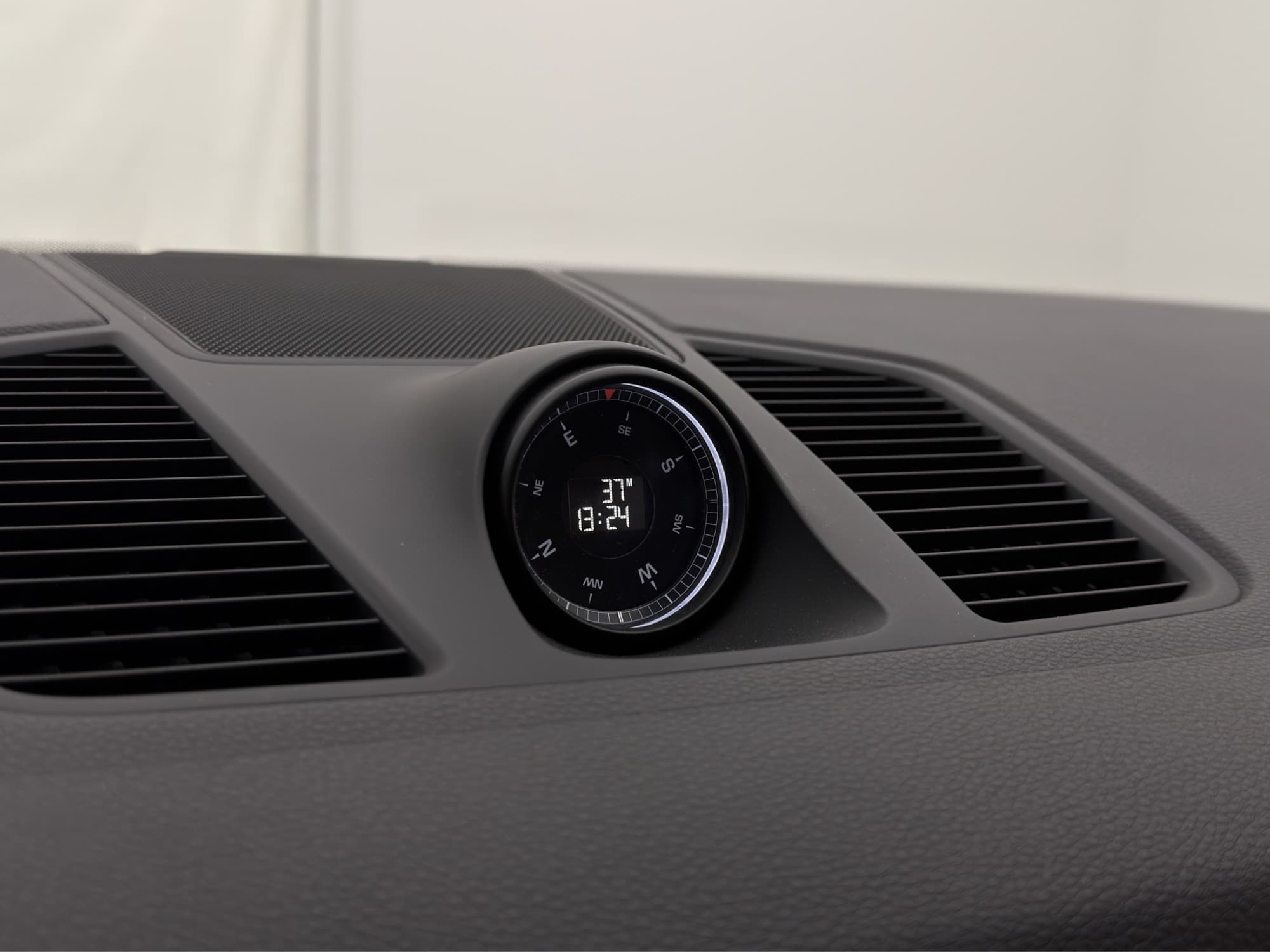 Porsche Cayenne E-Hybrid 462hk Sport Chrono PASM Pano BOSE
