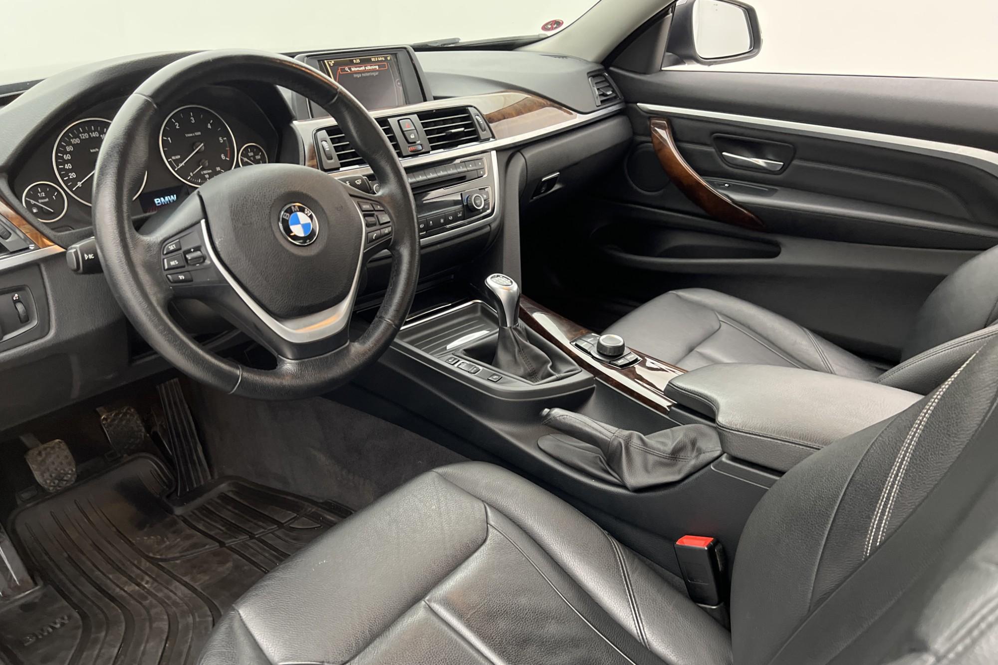 BMW 420 d xDrive Coupé Luxury Line Sensorer Skinn