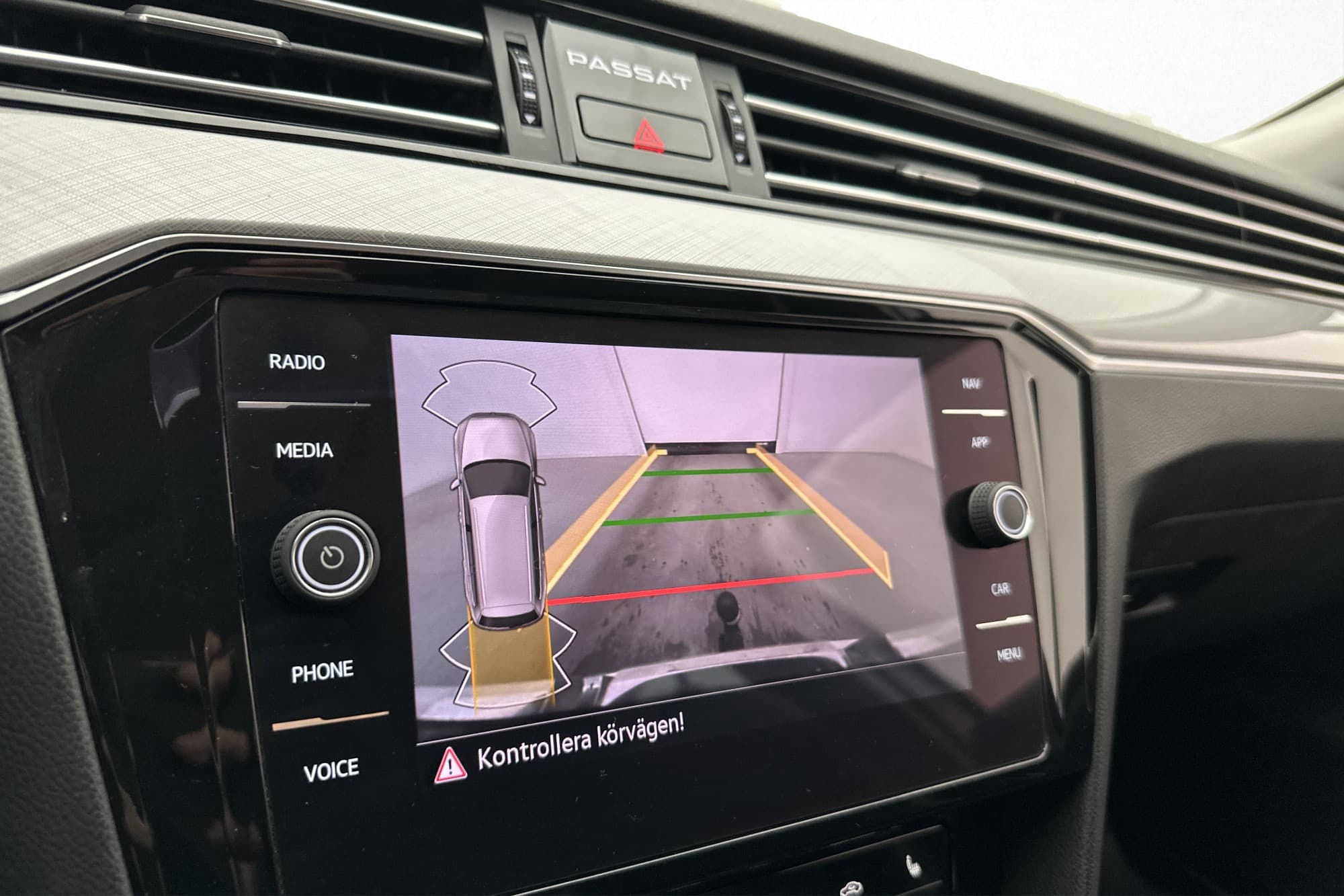 Volkswagen Passat GTE 1.4 TSI 218hk Drag CarPlay Kamera Navi