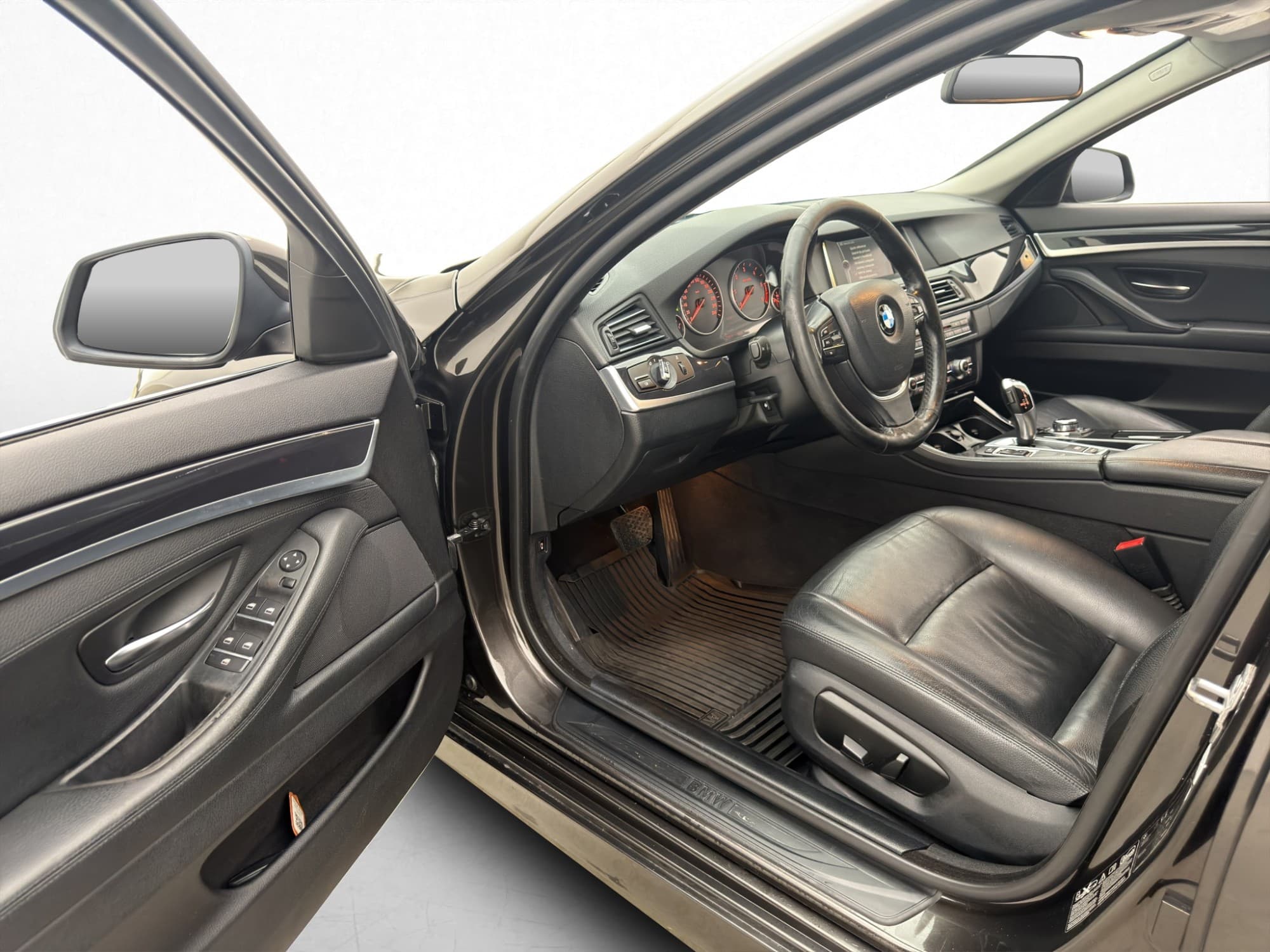 BMW 520 d xDrive 190hk D-Värmare Skinn Bluetooth